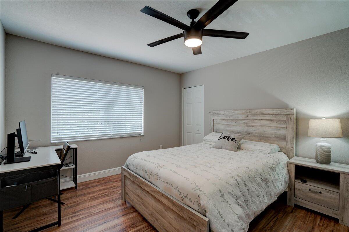 6633 Old Farm Trail Property Photo 15