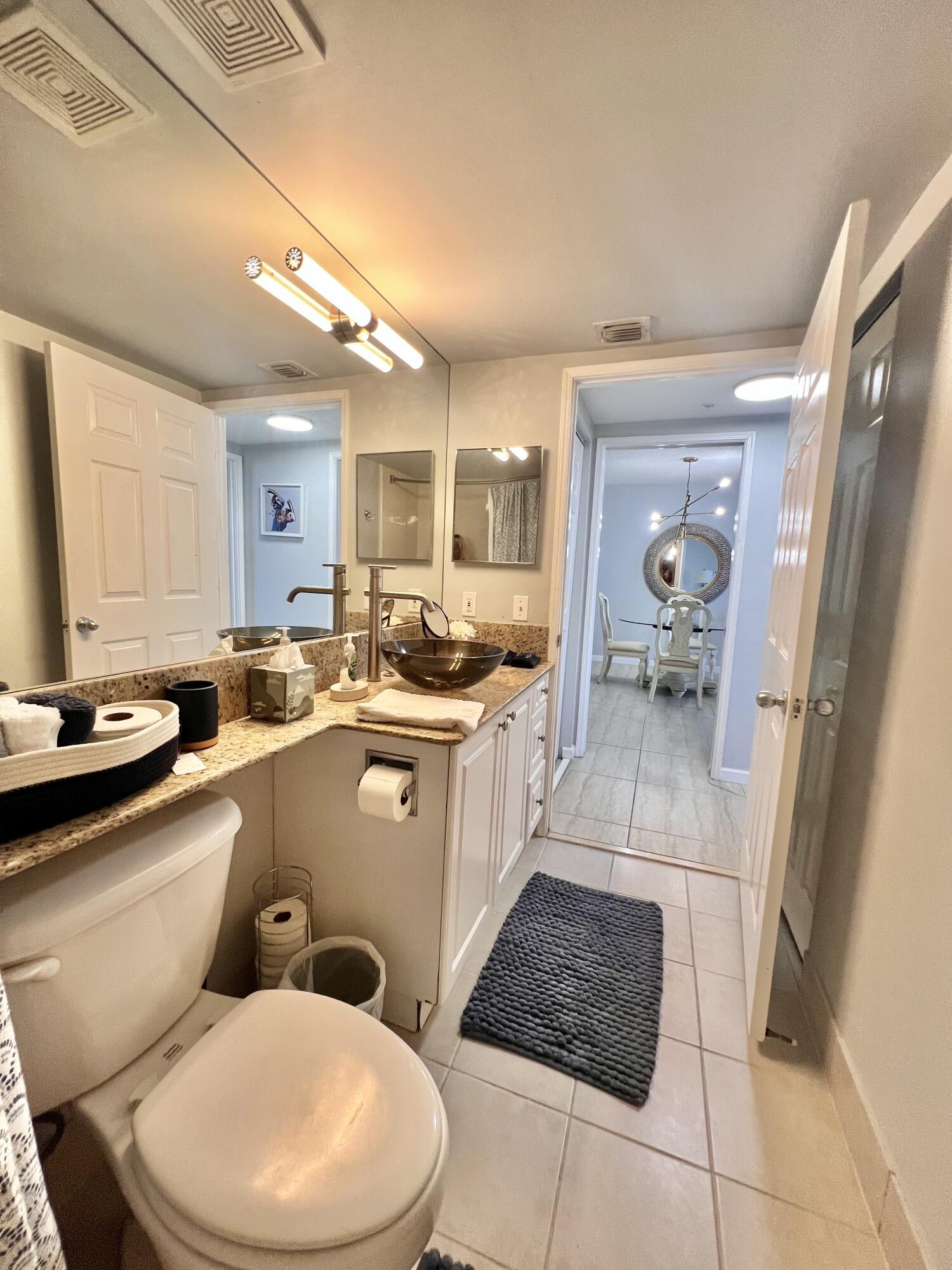 651 Okeechobee Boulevard 706 Property Photo 32