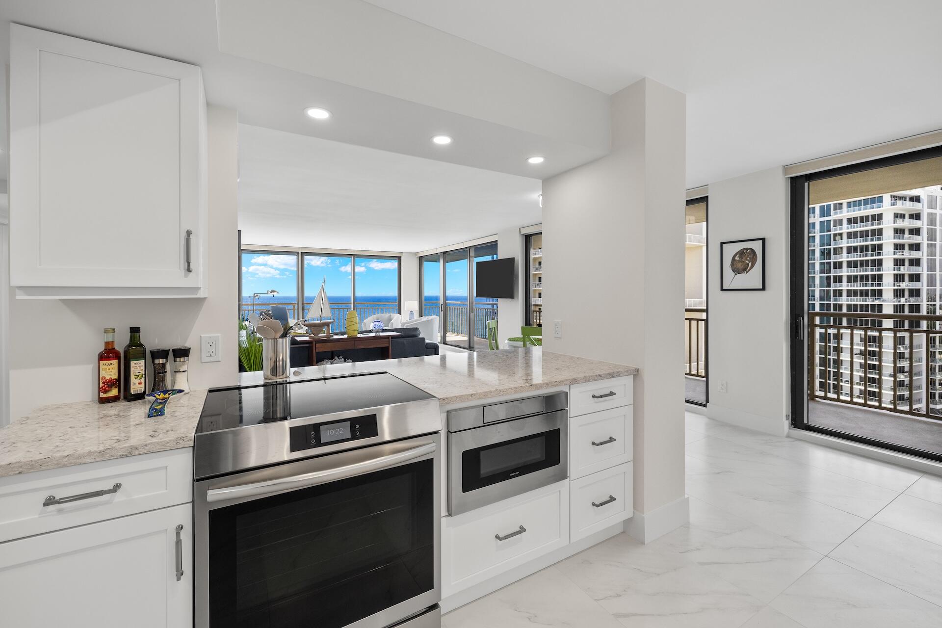 3400 N Ocean Drive 1602 Property Photo 15