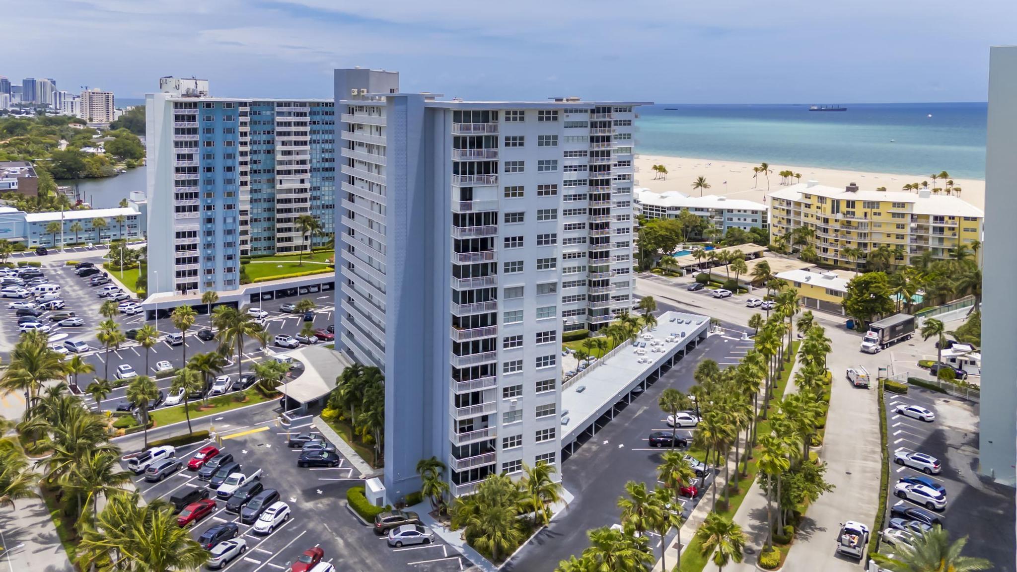 1920 S Ocean Drive 1009 Property Photo 1