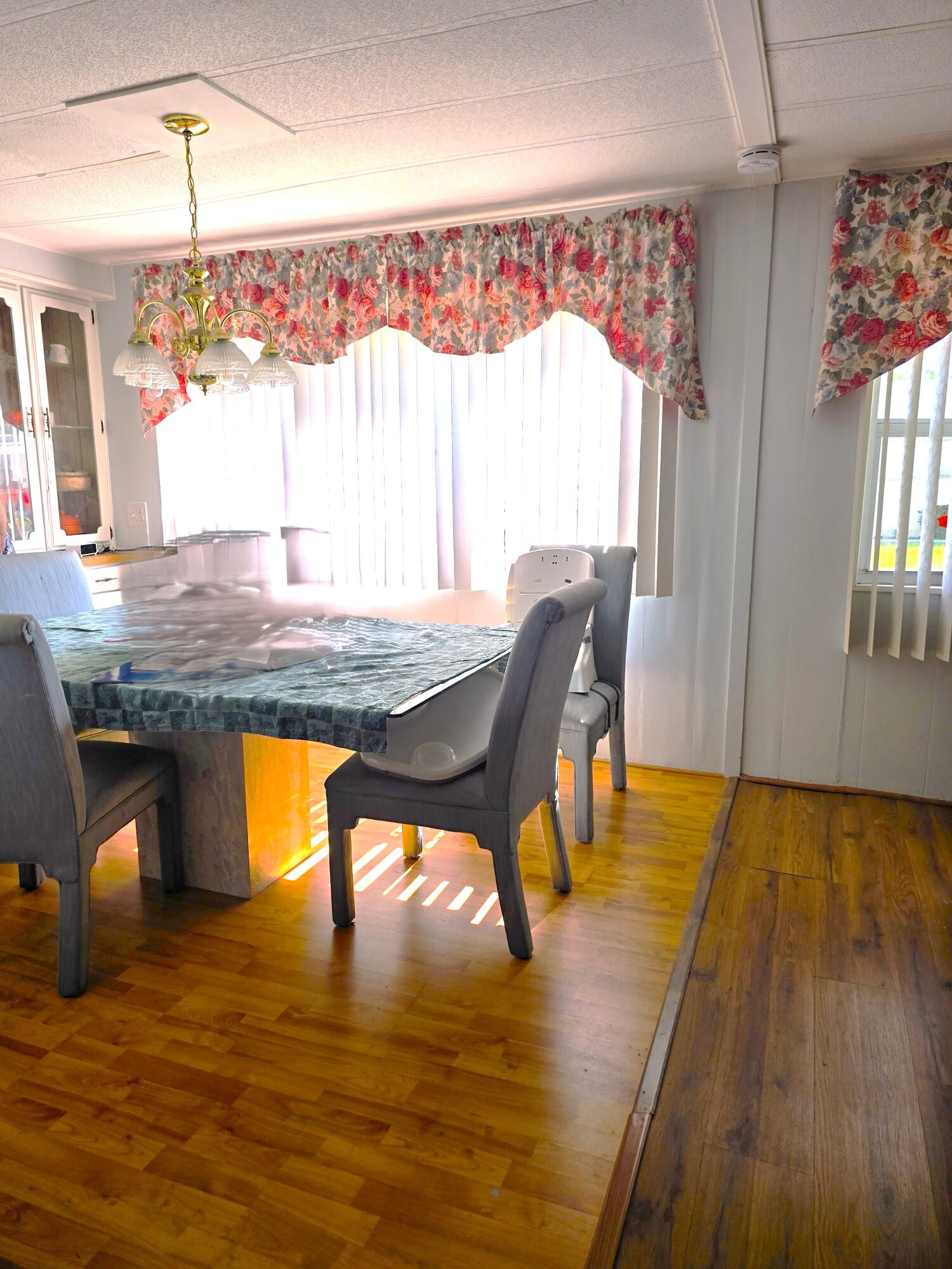 7 Madrid Lane Property Photo 12