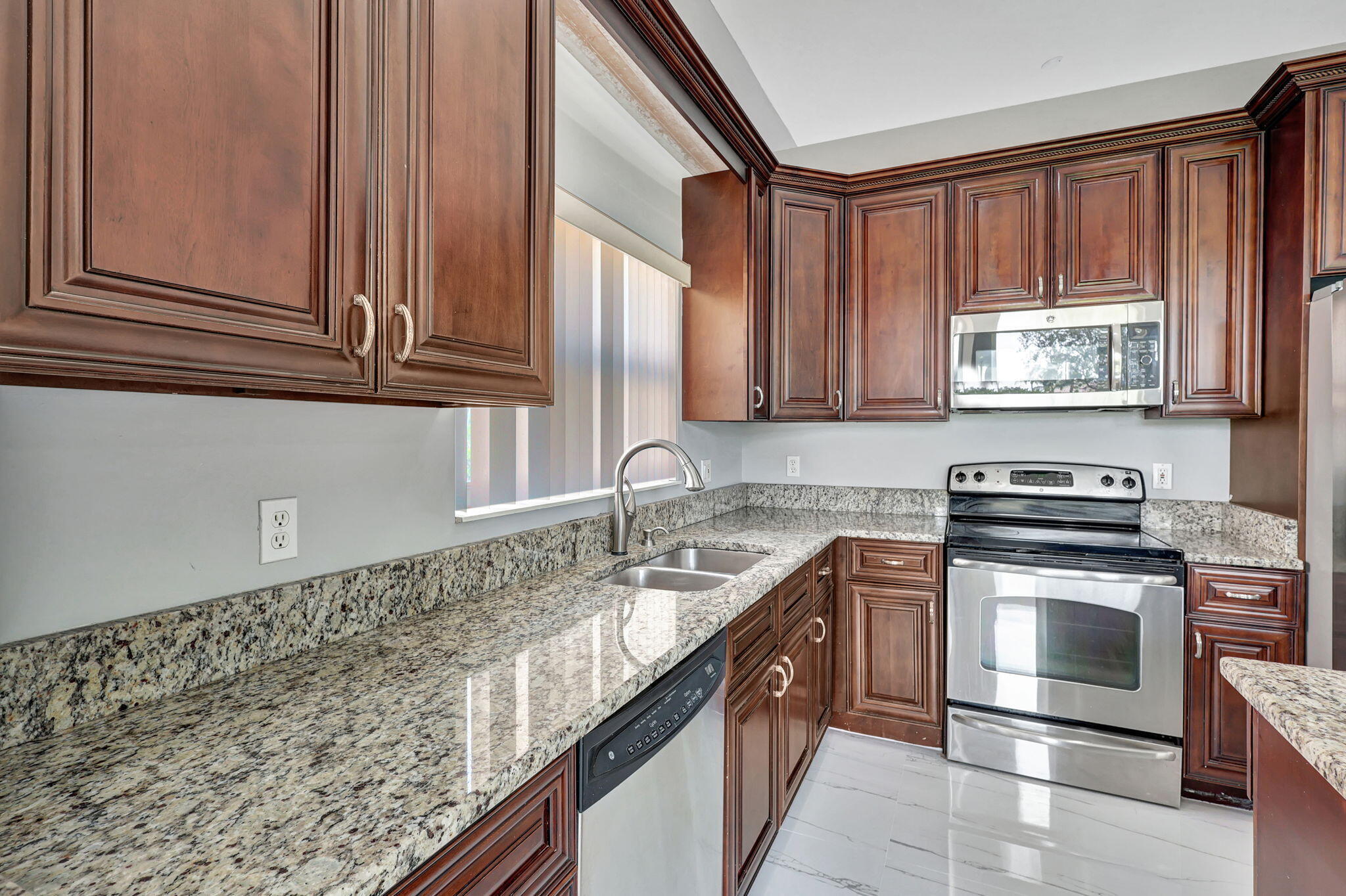4190 Bahia Isle Circle Property Photo 20