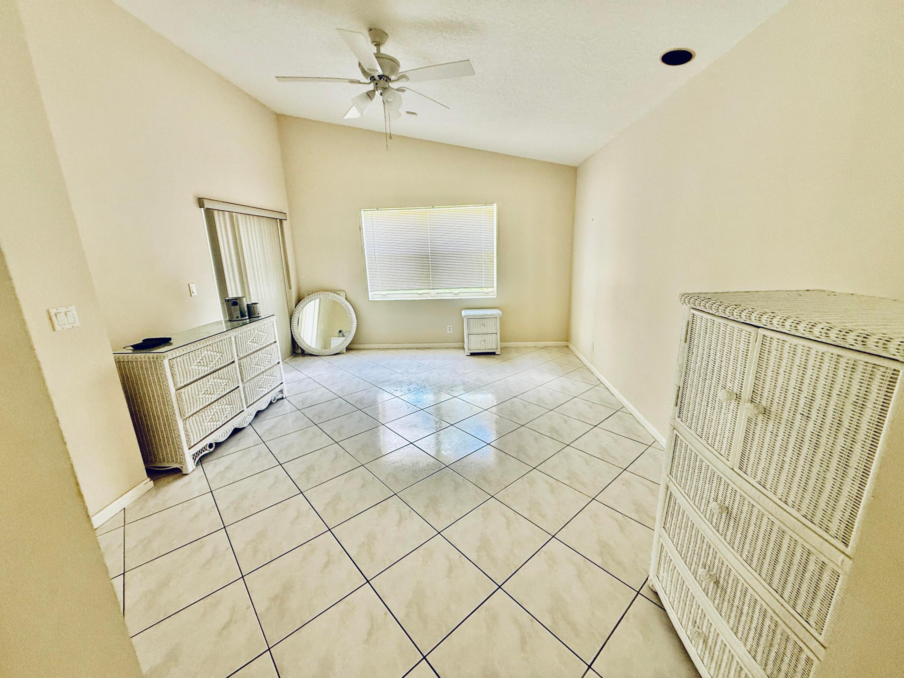 10921 Royal Caribbean Circle Property Photo 17