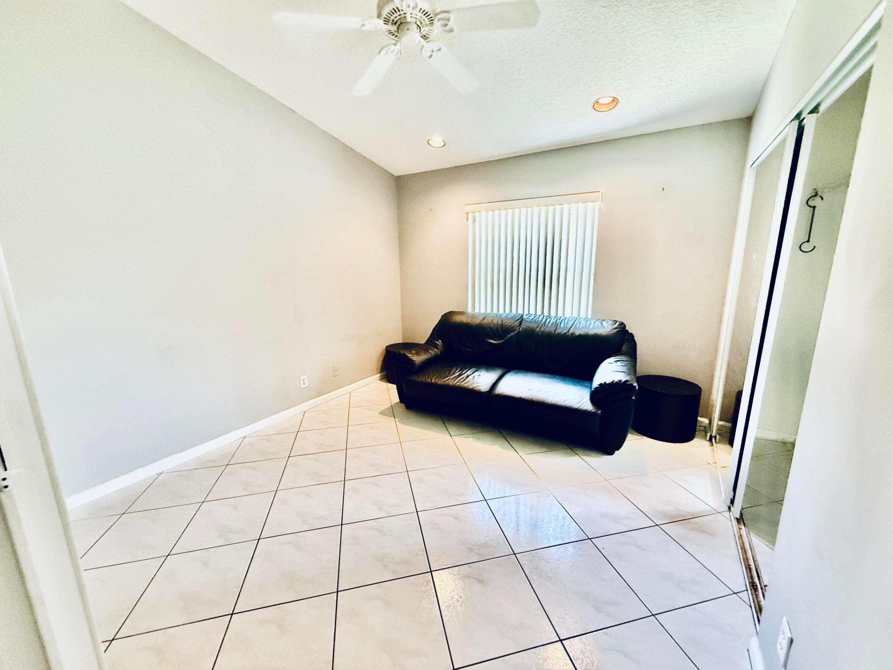 10921 Royal Caribbean Circle Property Photo 20