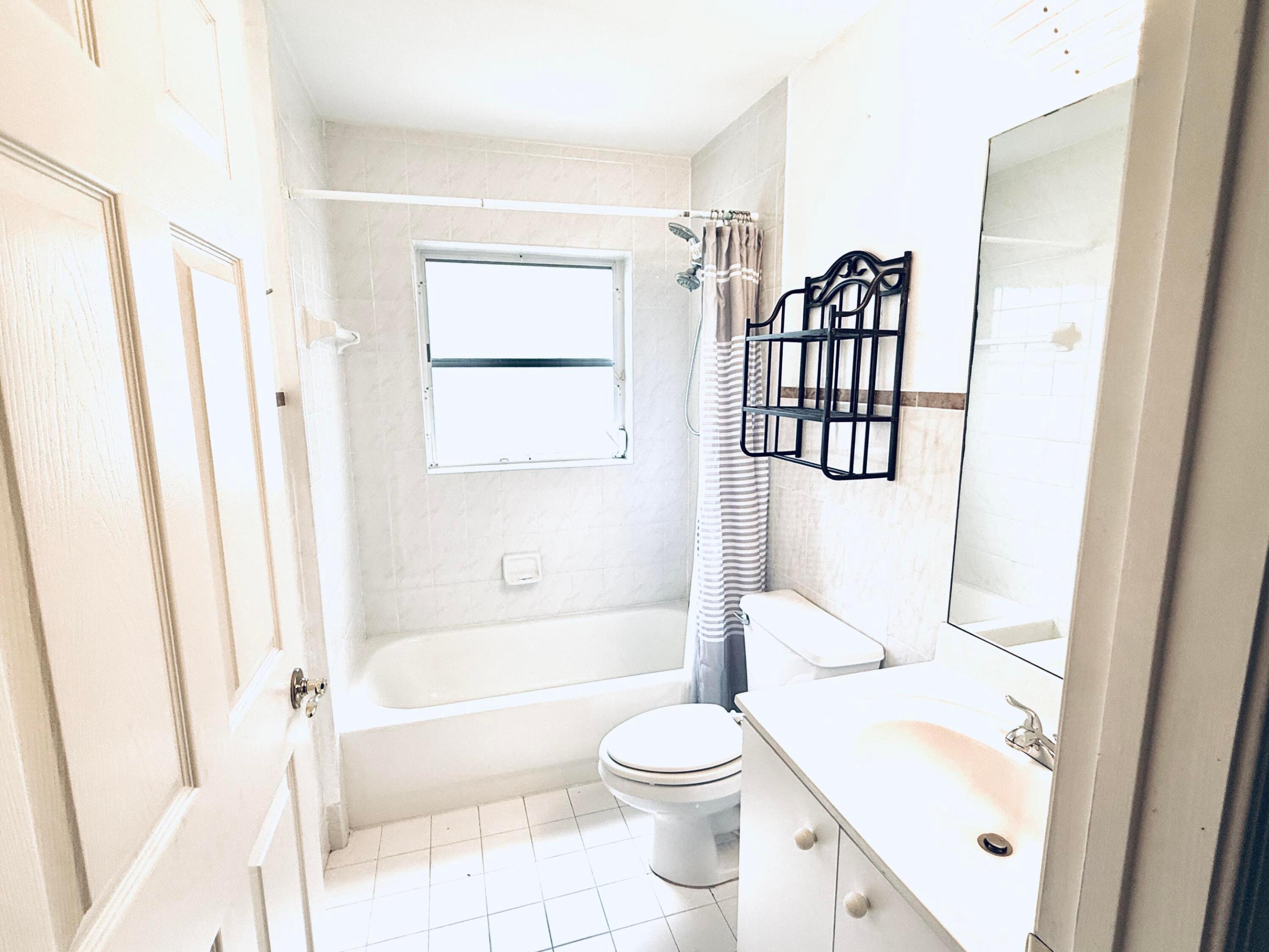 10921 Royal Caribbean Circle Property Photo 21