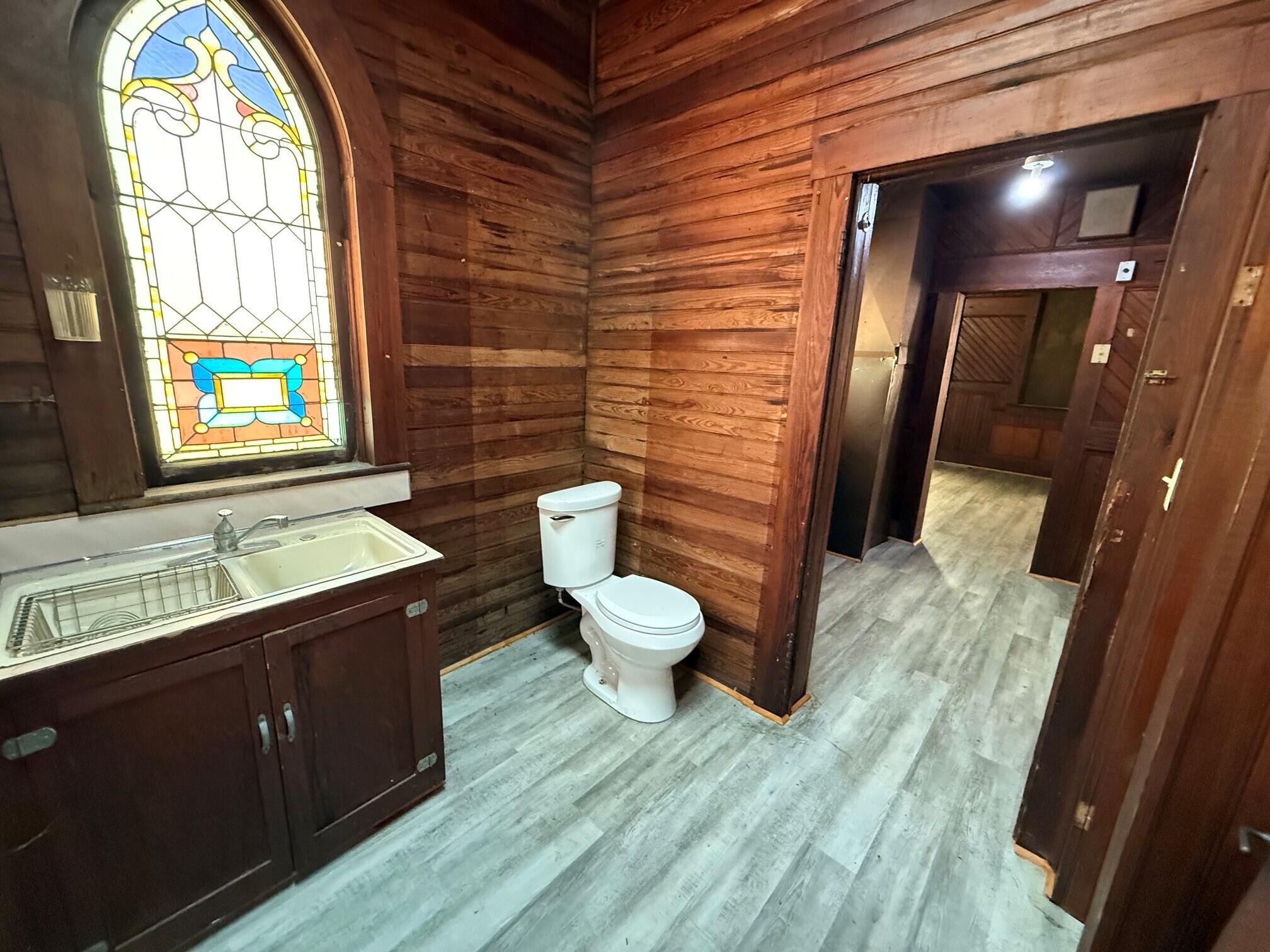 18 E Pleasant Street Property Photo 10