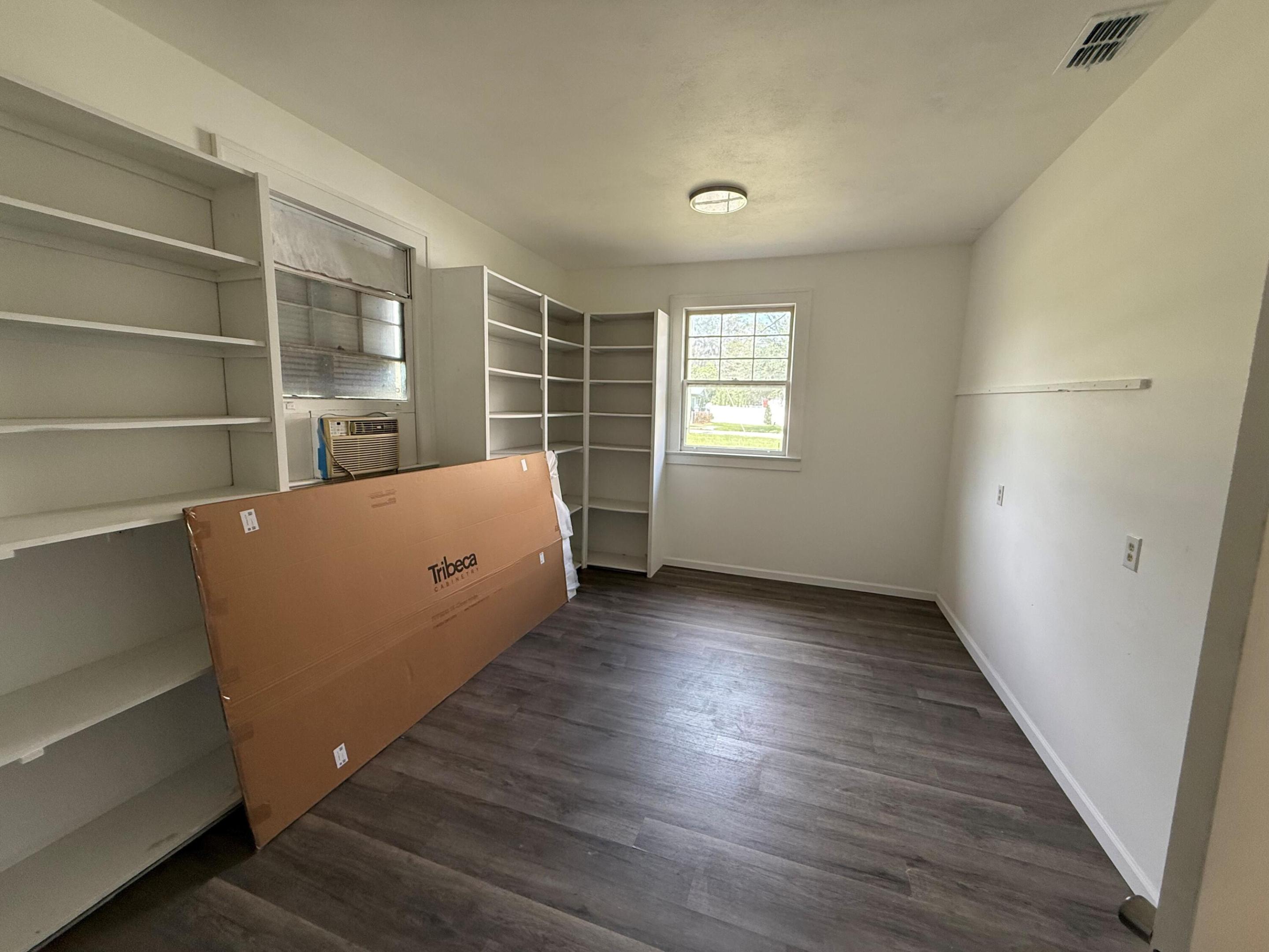 18 E Pleasant Street Property Photo 26