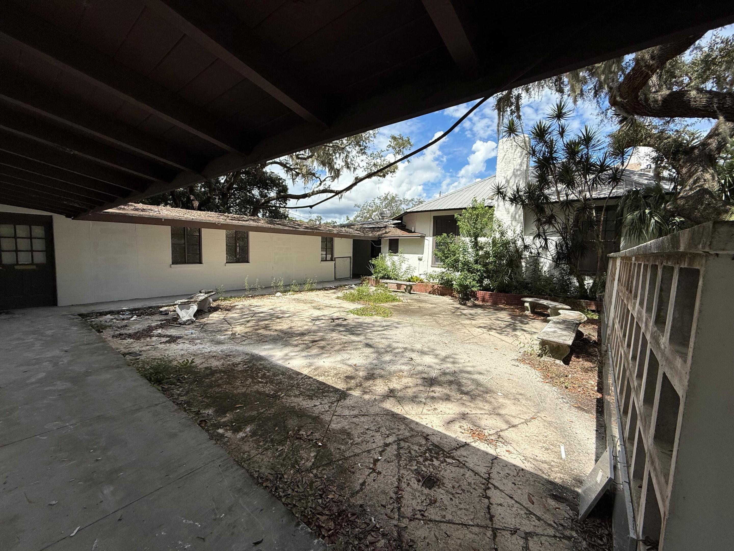 18 E Pleasant Street Property Photo 30