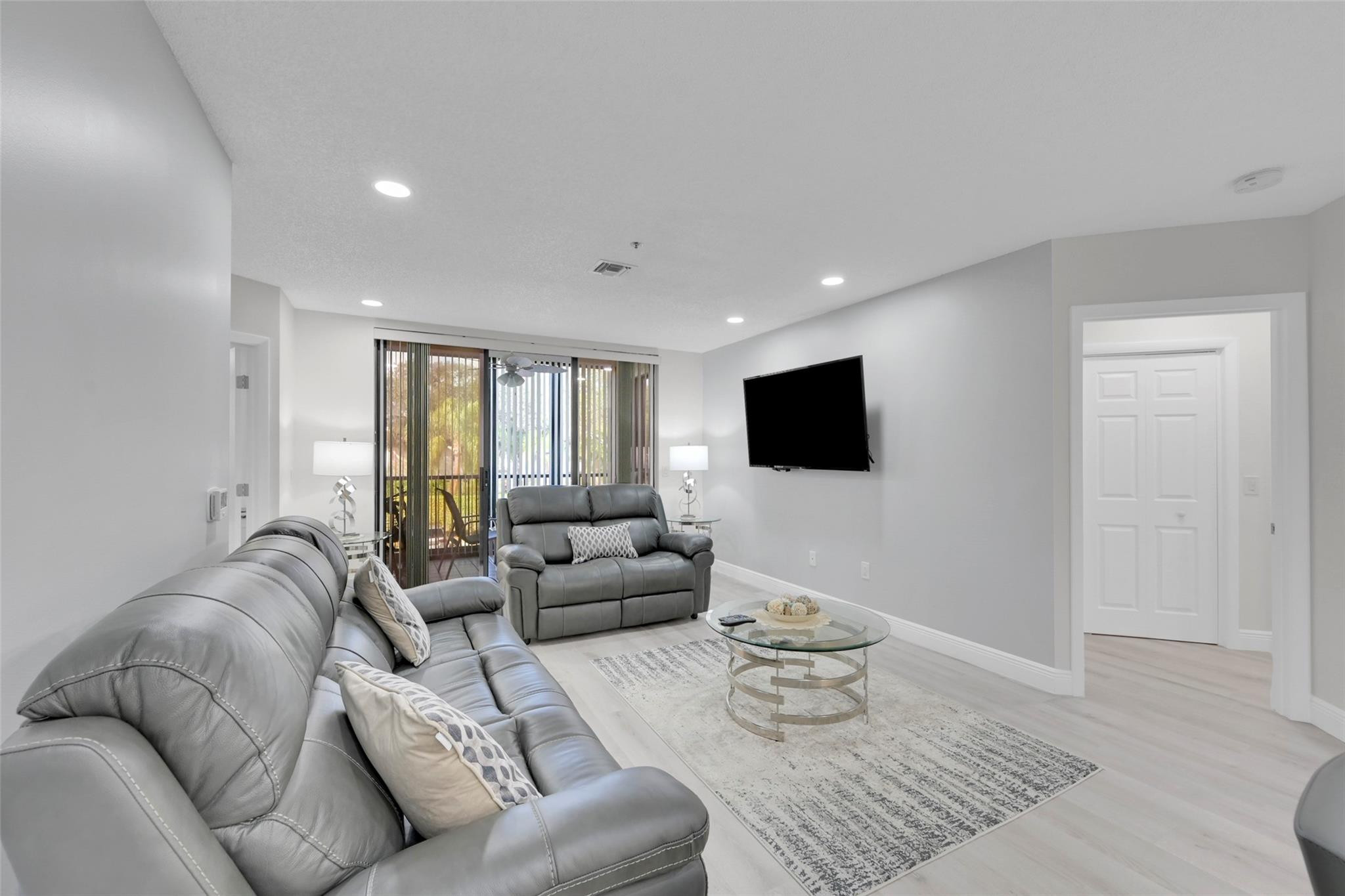 5133 Brisata Circle P Property Photo 6