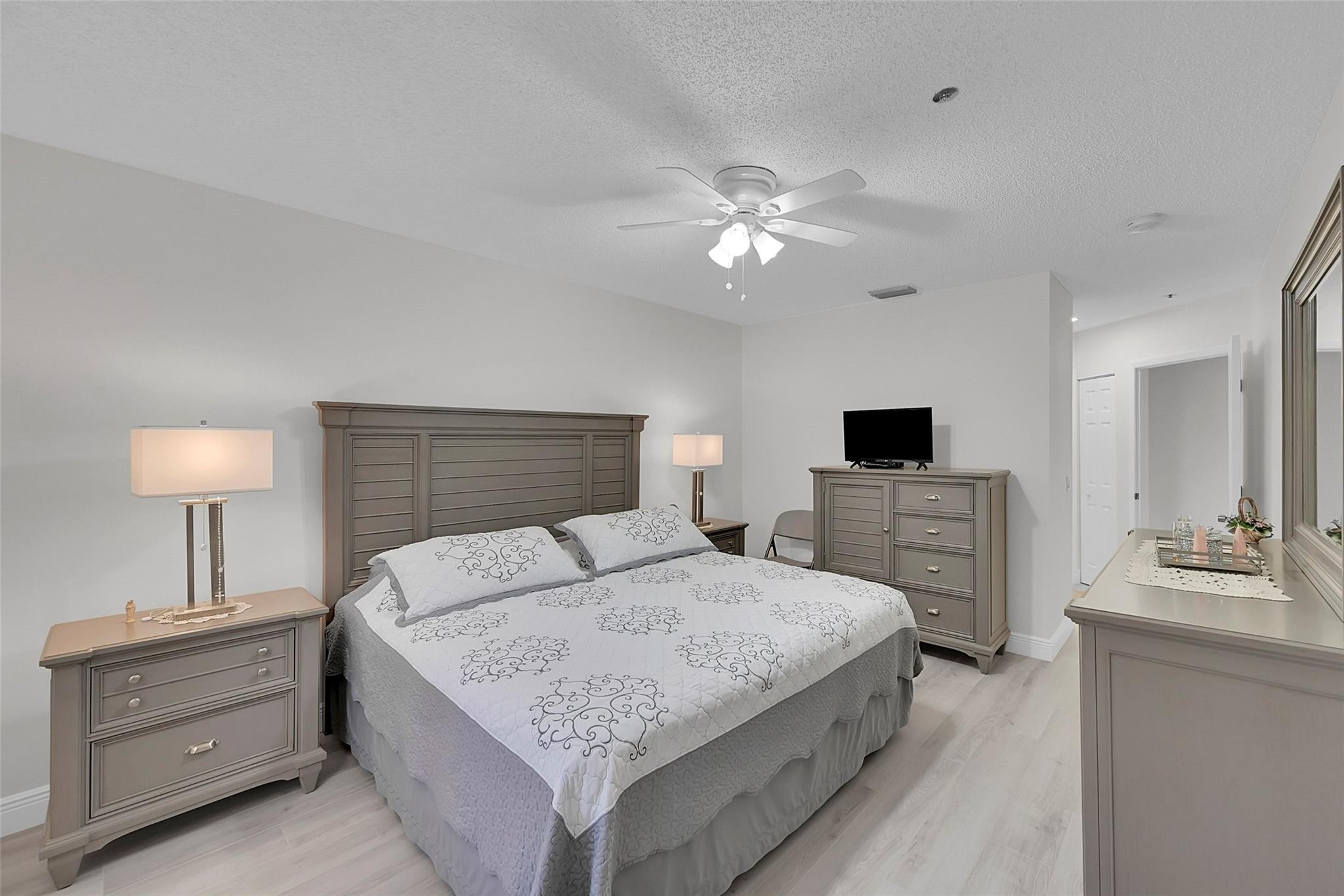 5133 Brisata Circle P Property Photo 13