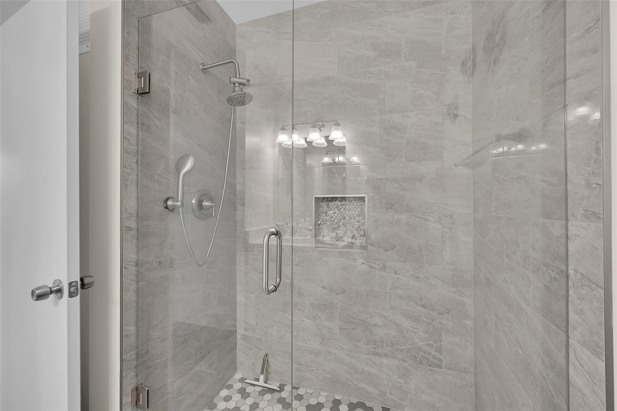 5133 Brisata Circle P Property Photo 23
