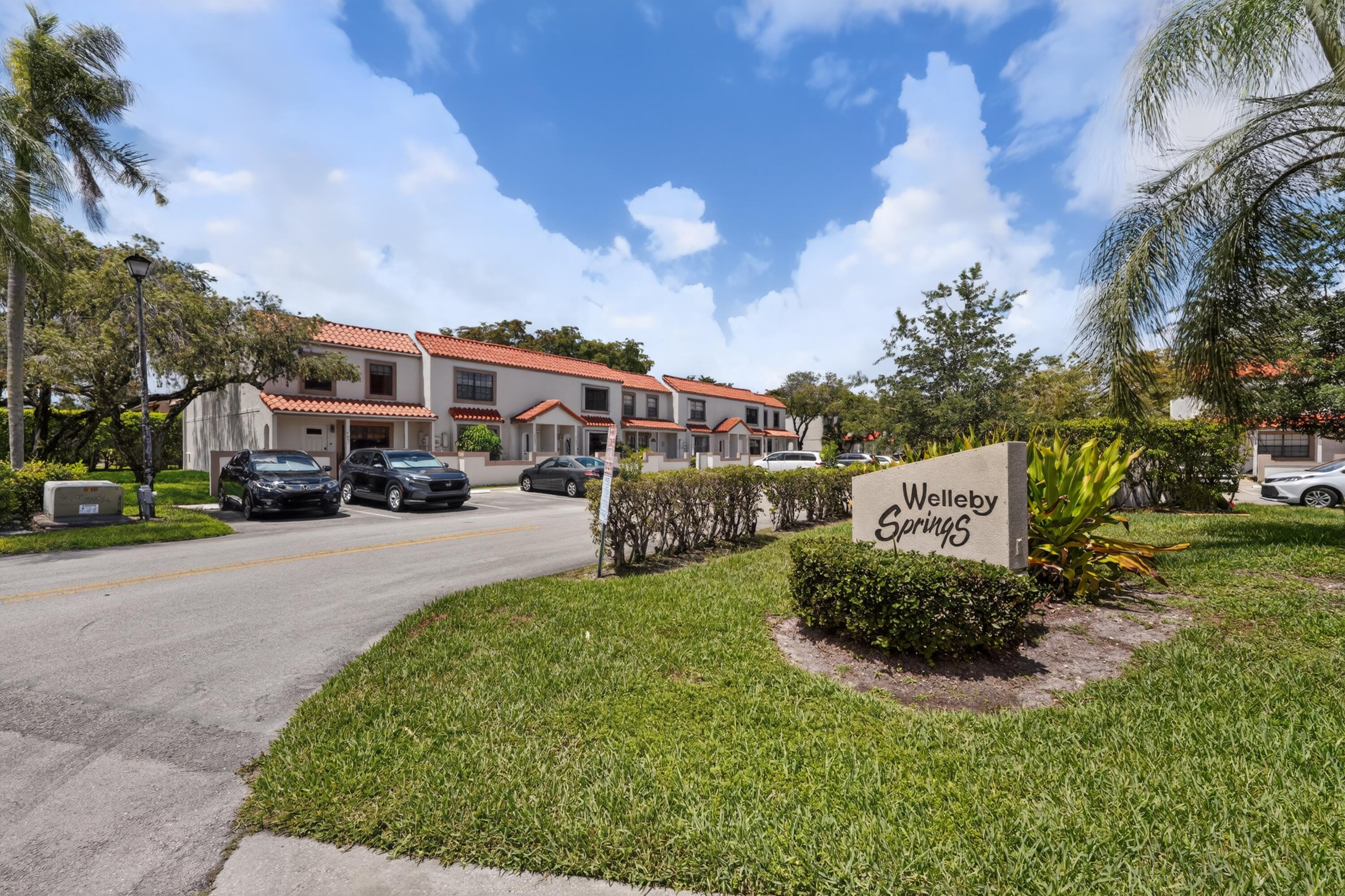 9409 NW 42nd Street Property Photo 1