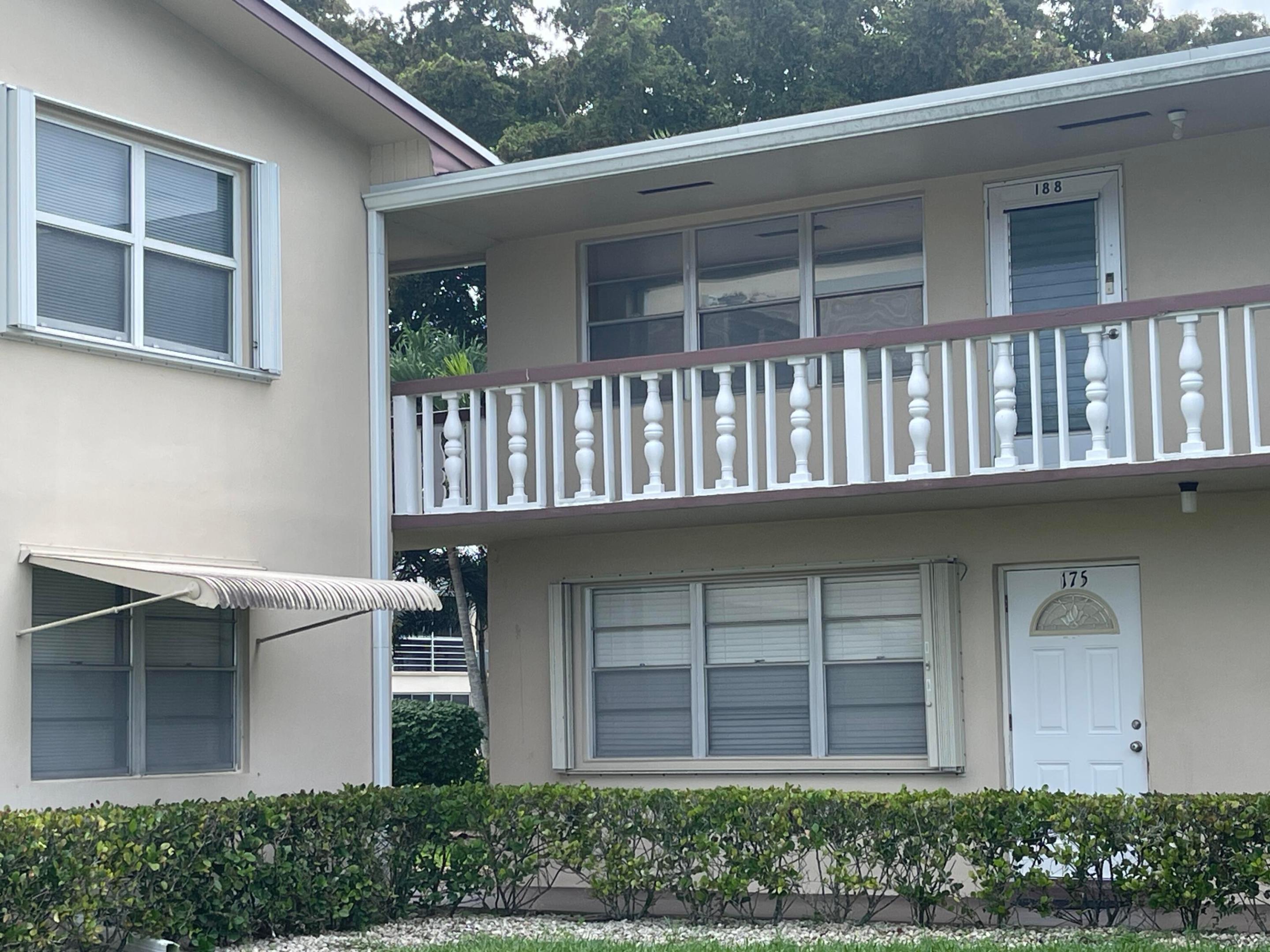 188 Cambridge H Property Photo 6