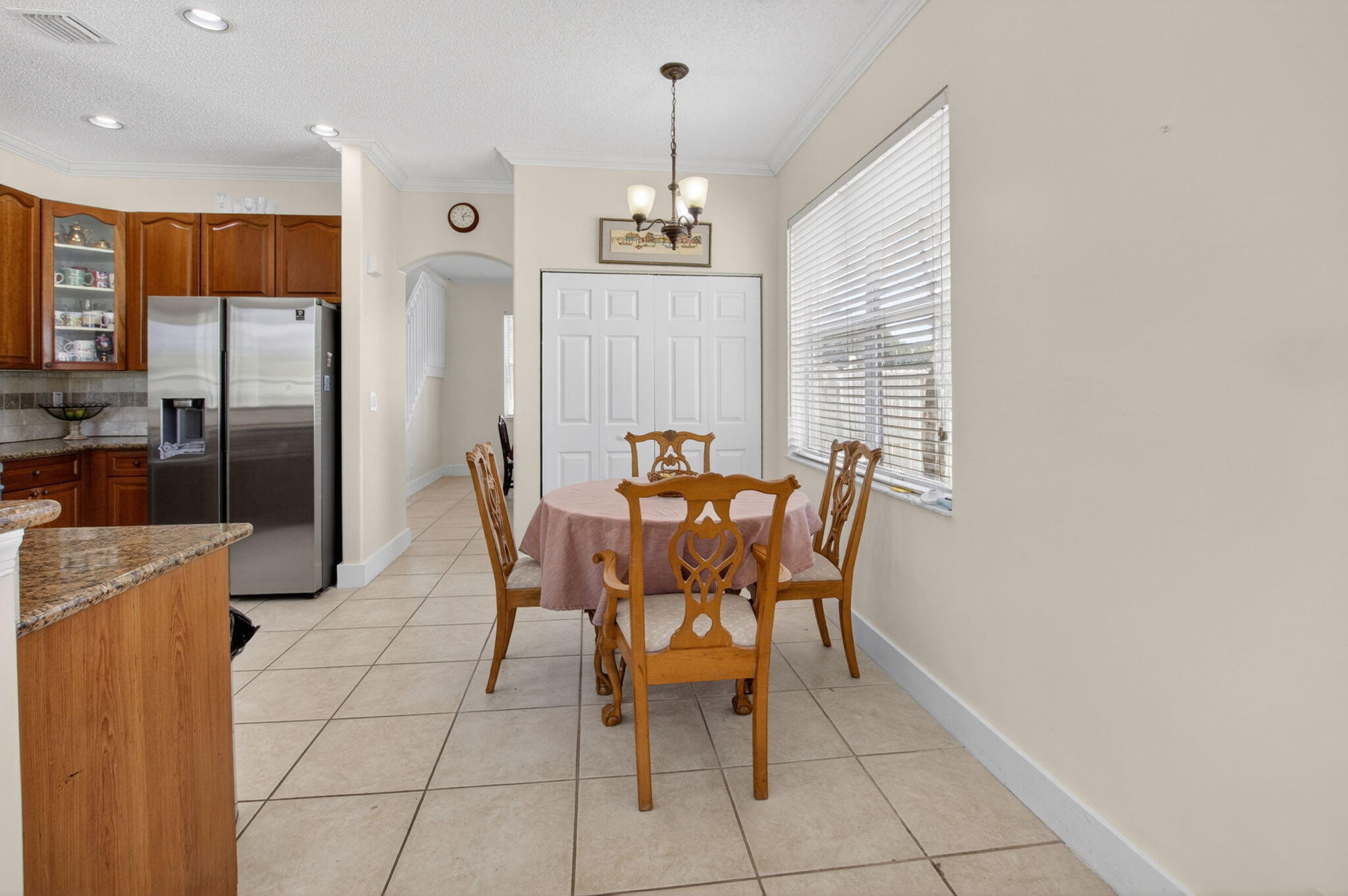 6207 Shadow Tree Lane Property Photo 13