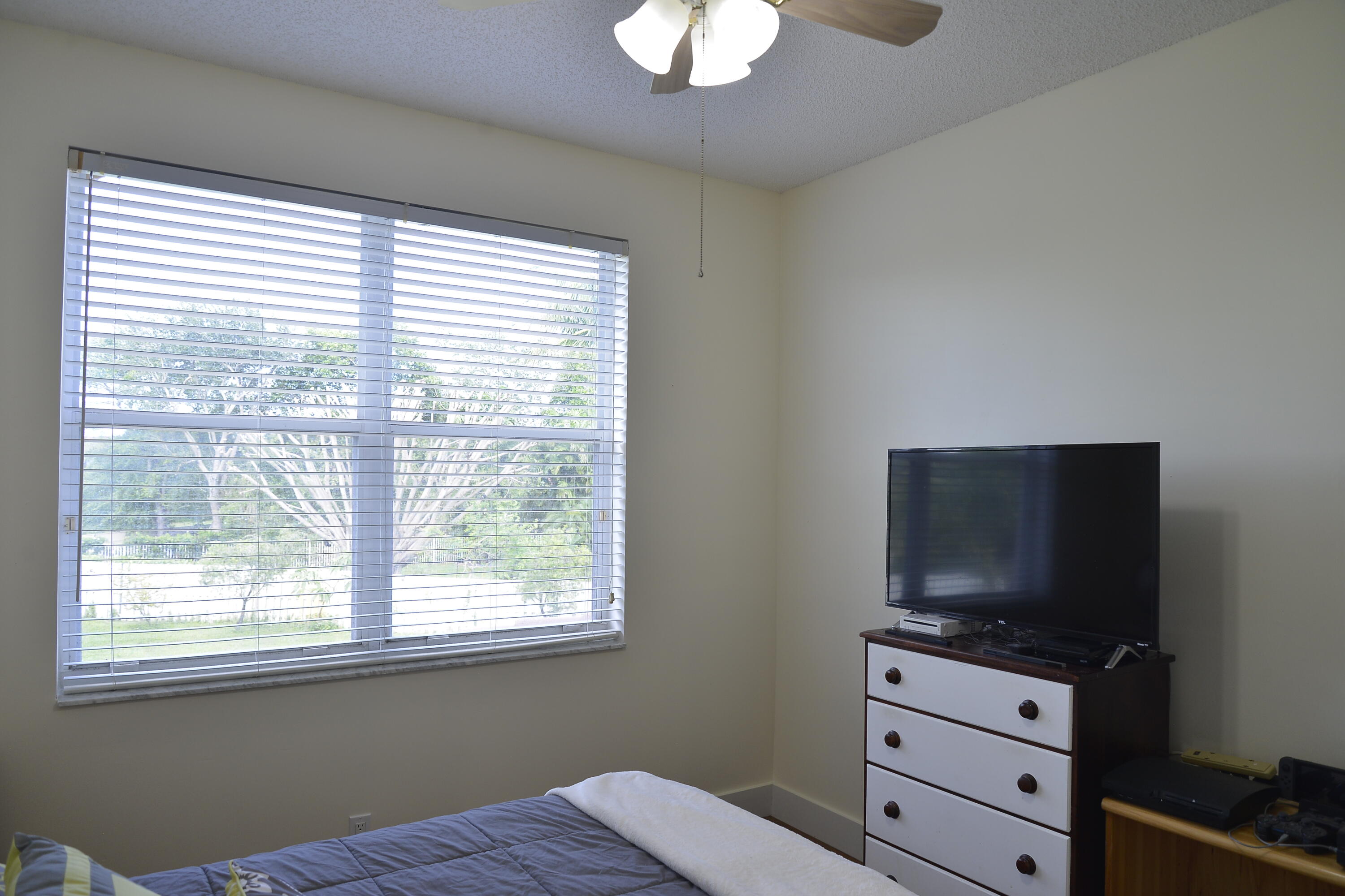 6207 Shadow Tree Lane Property Photo 38