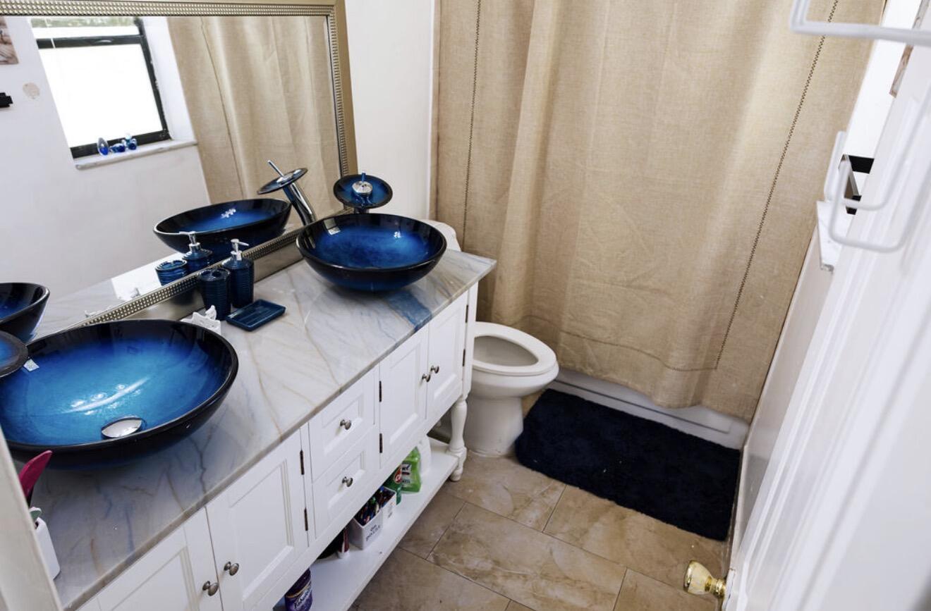 5437 Greenwood Drive Property Photo 11
