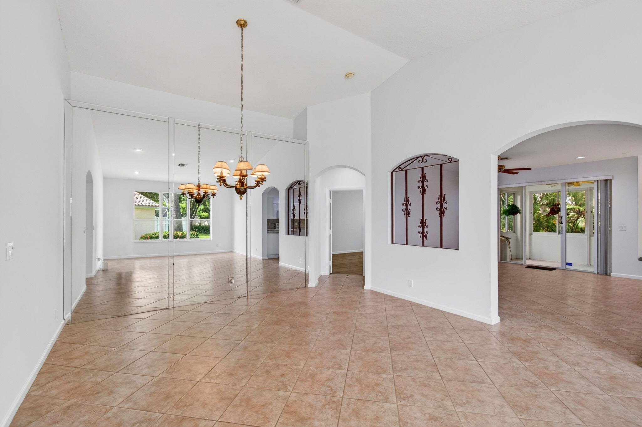 6453 Emerald Breeze Way Property Photo 24