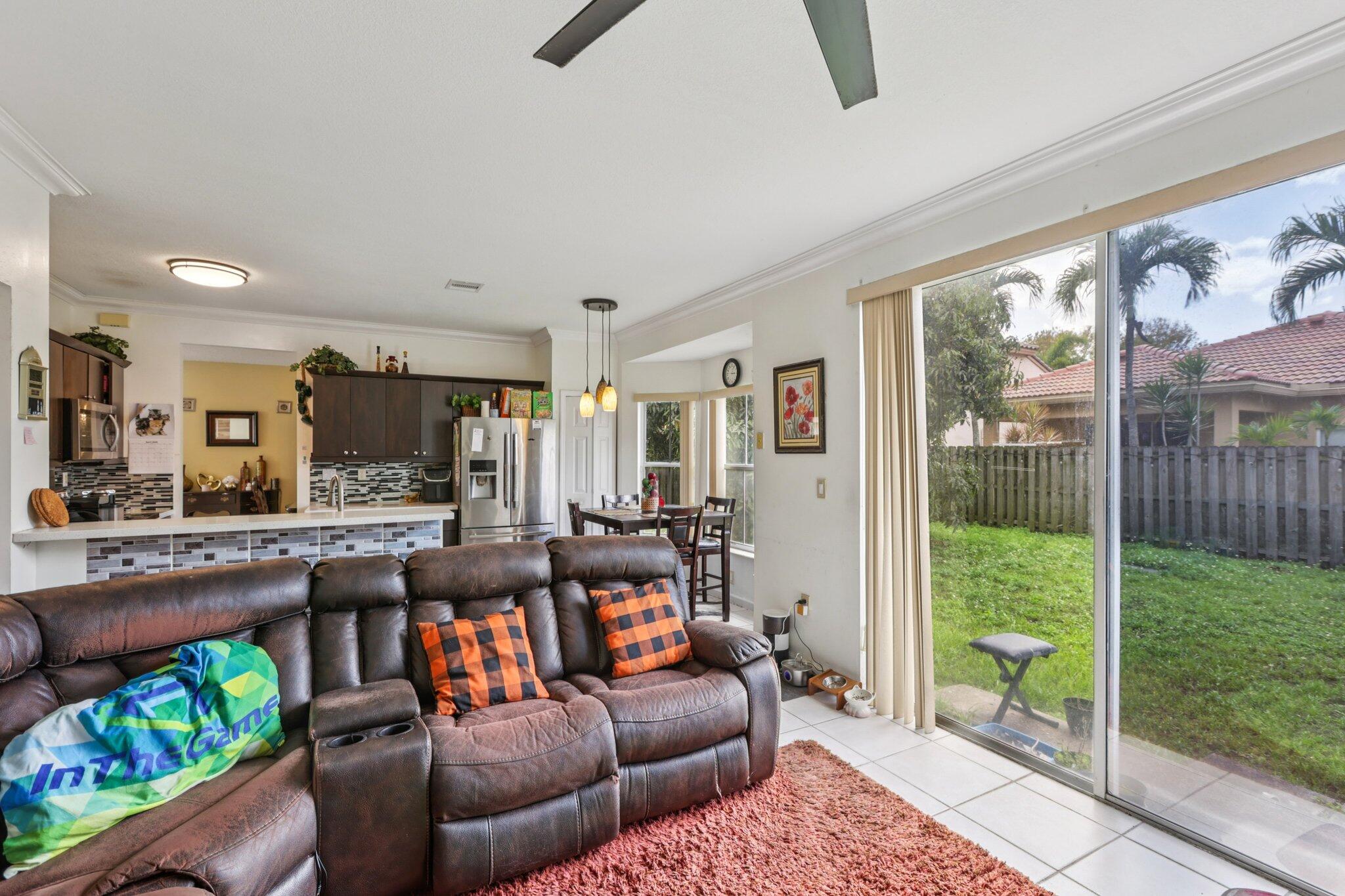 405 E Royal Cove Circle Property Photo 17