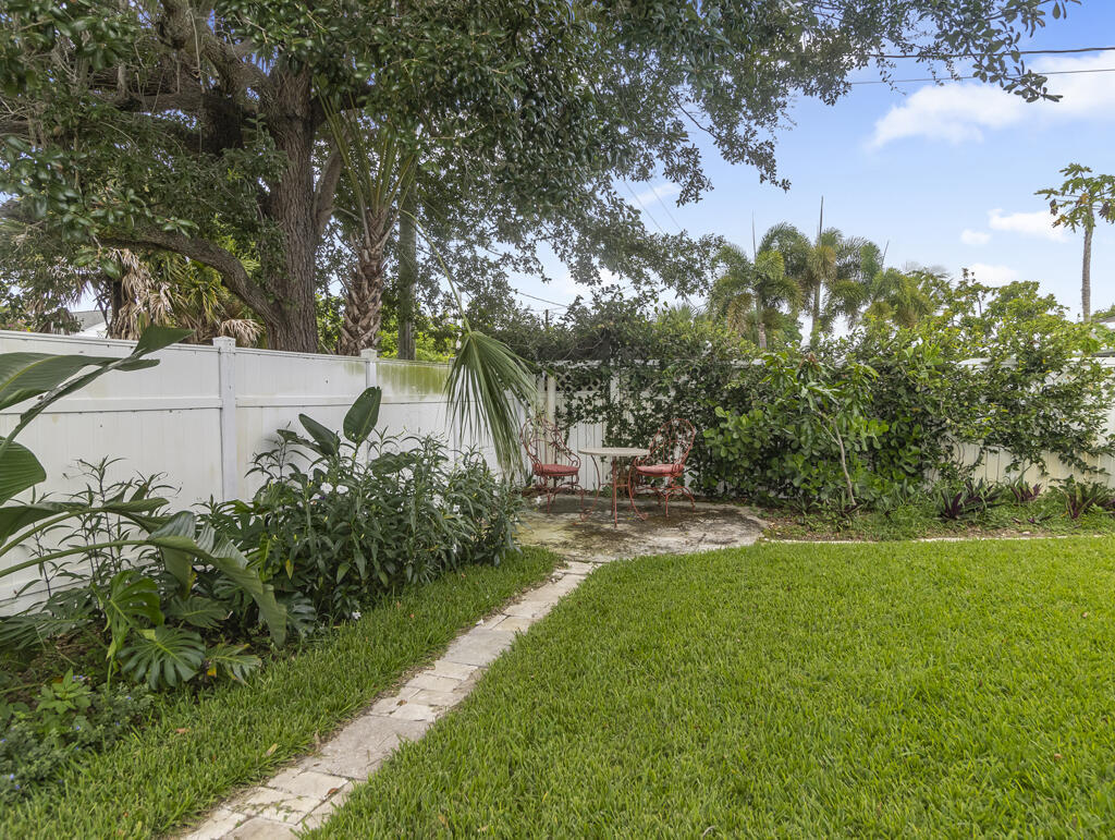 532 Foresteria Drive Property Photo 29