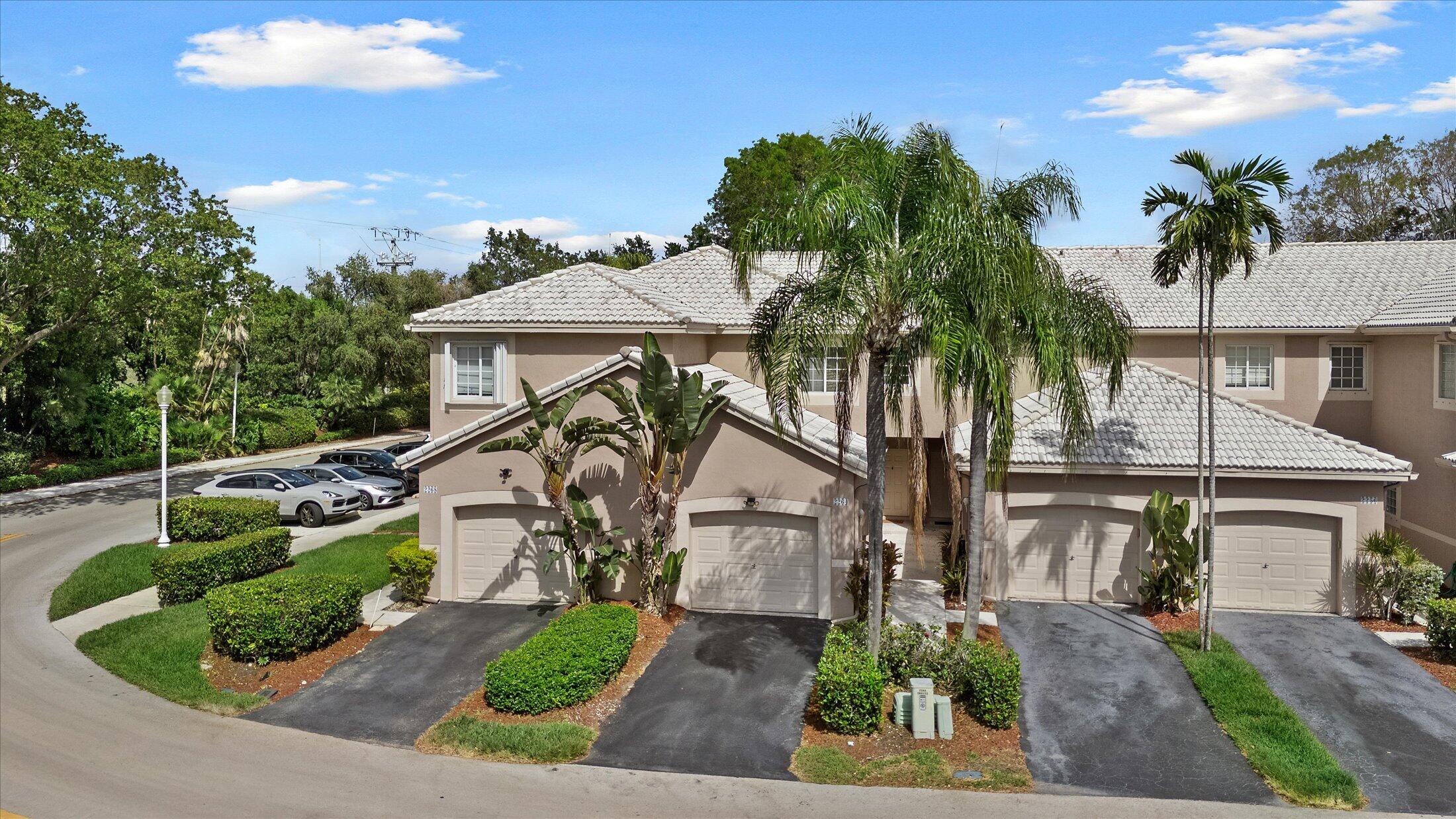 2264 Salerno Circle Property Photo 1
