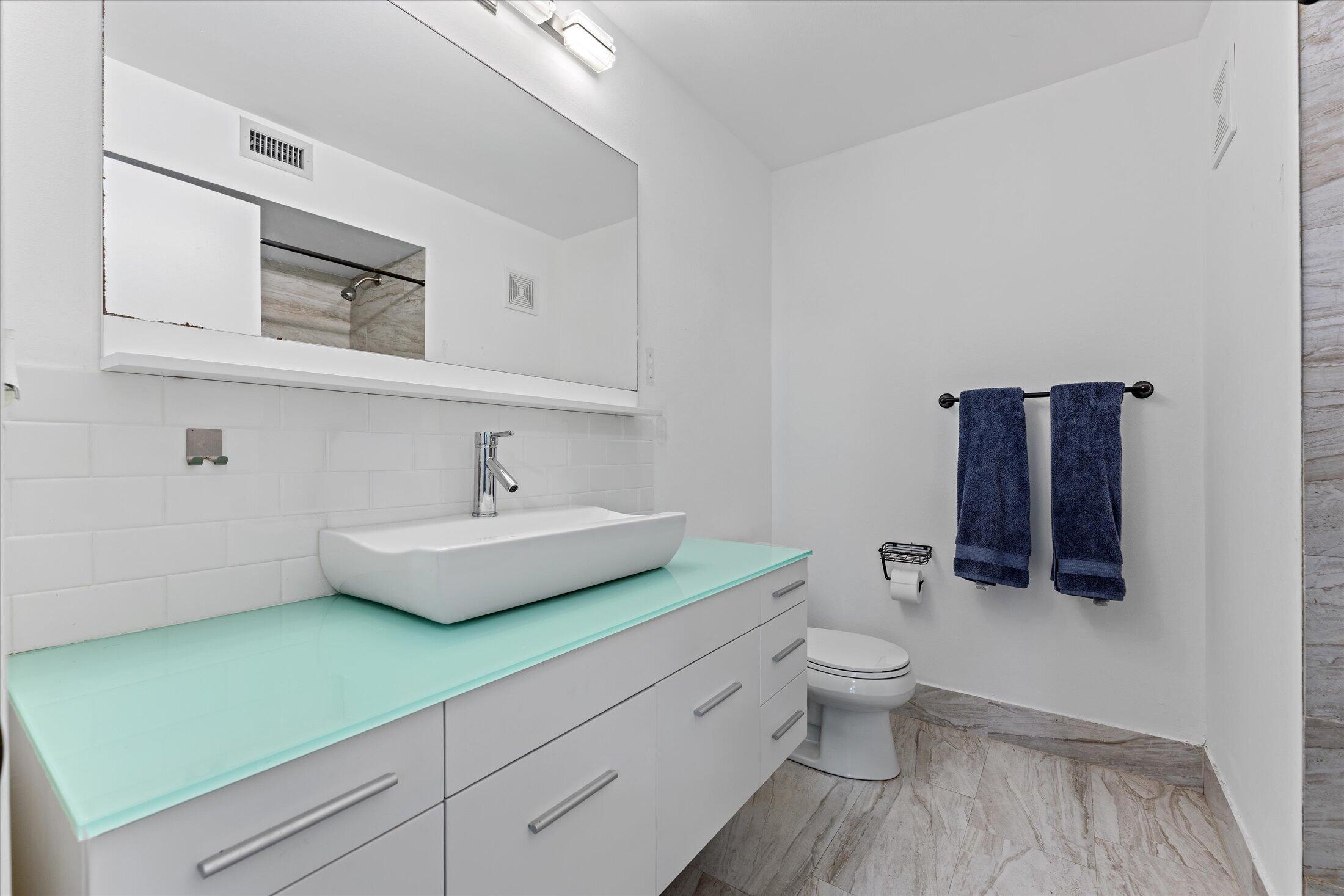 2264 Salerno Circle Property Photo 15
