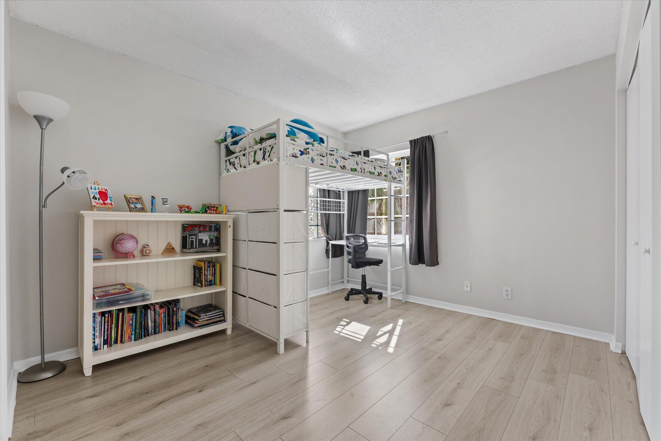 2264 Salerno Circle Property Photo 22
