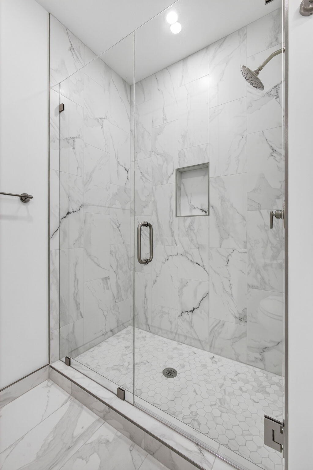 115 Water Pointe Place 35 Property Photo 17