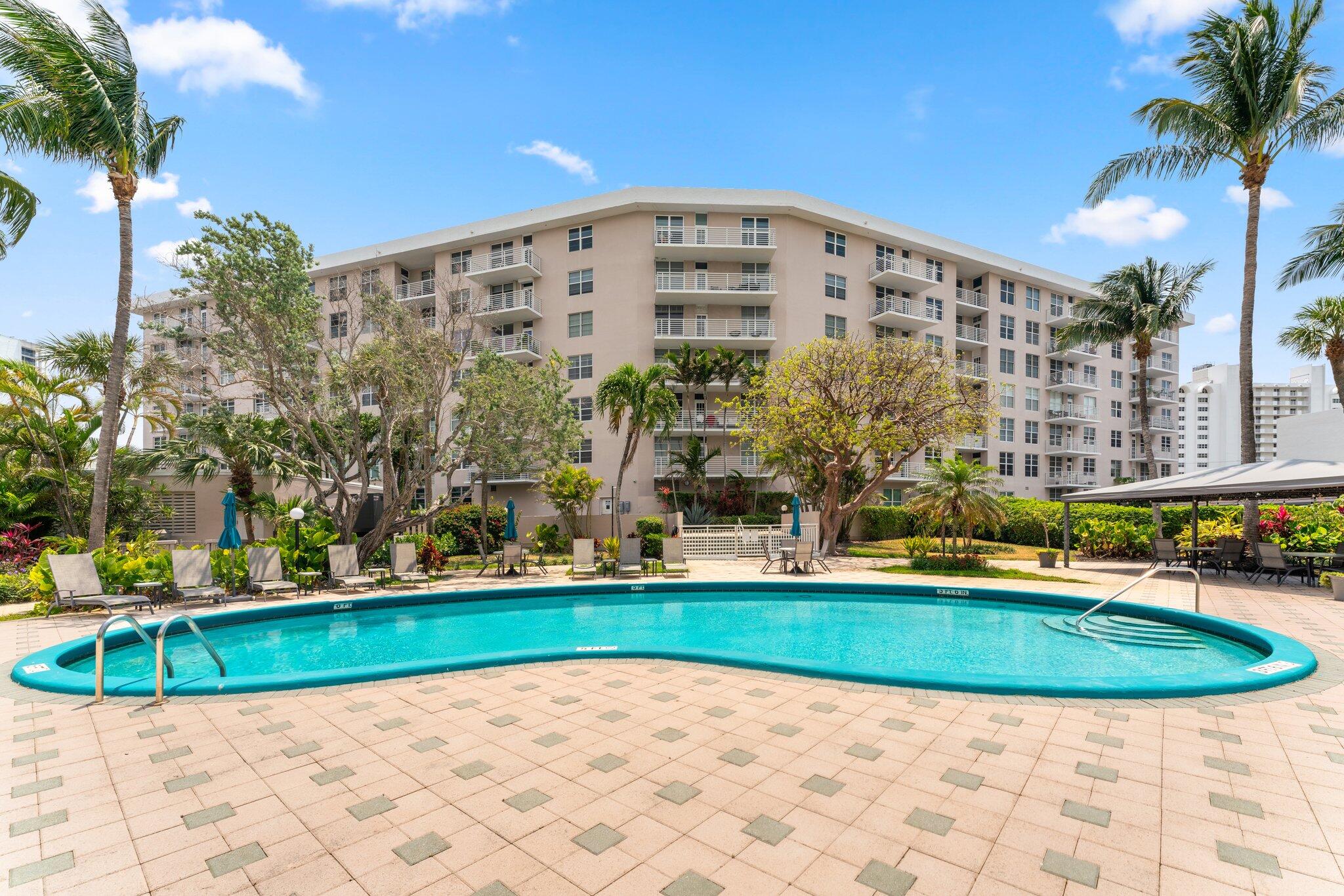 2851 S Ocean Boulevard F-6 Property Photo 6