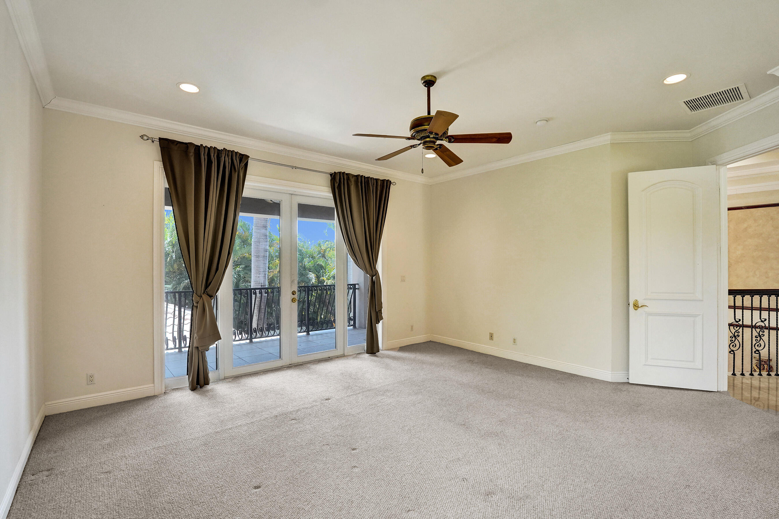 1212 E Lake Drive Property Photo 51
