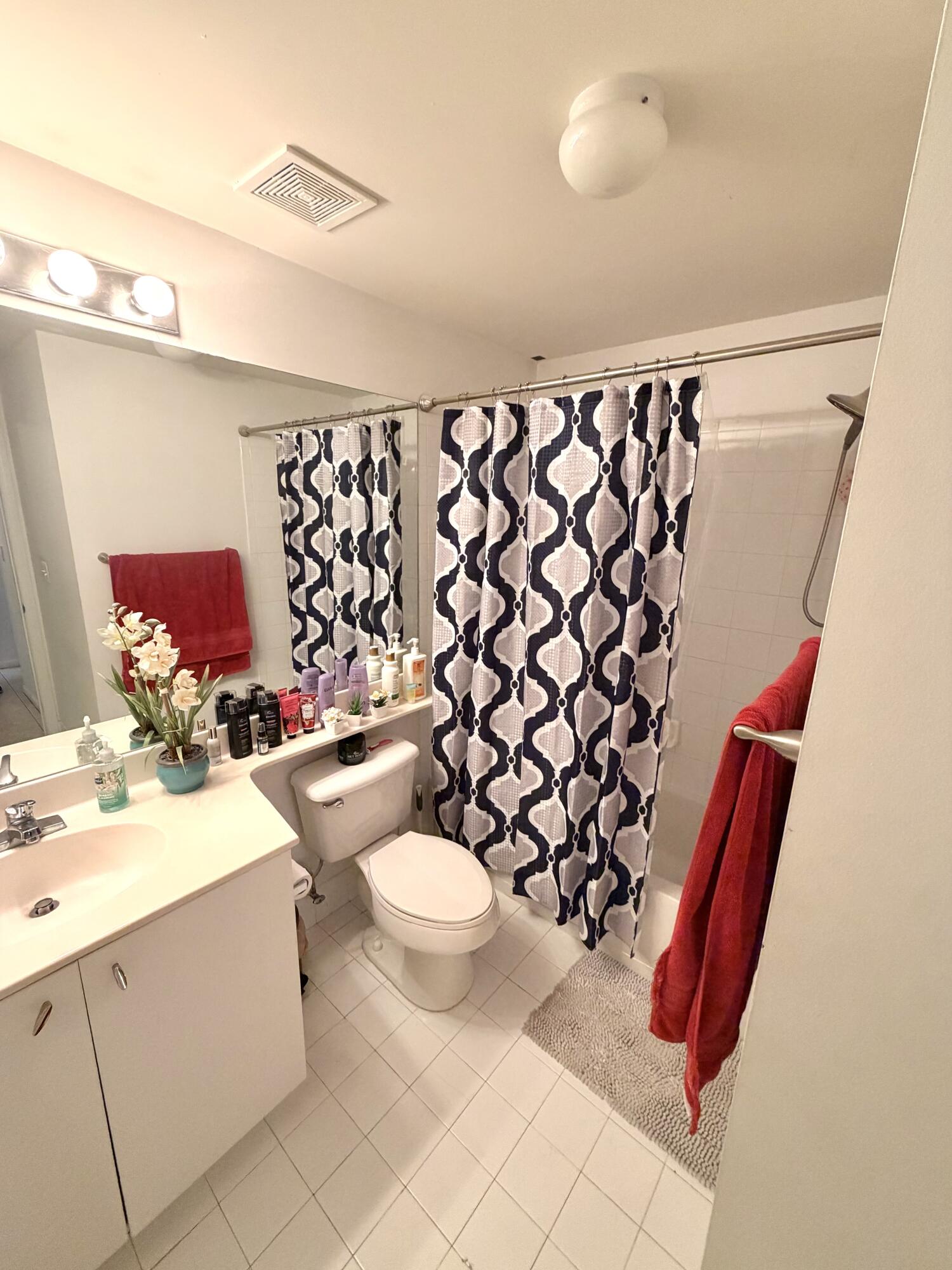 6020 W Sample Road 303 Property Photo 17