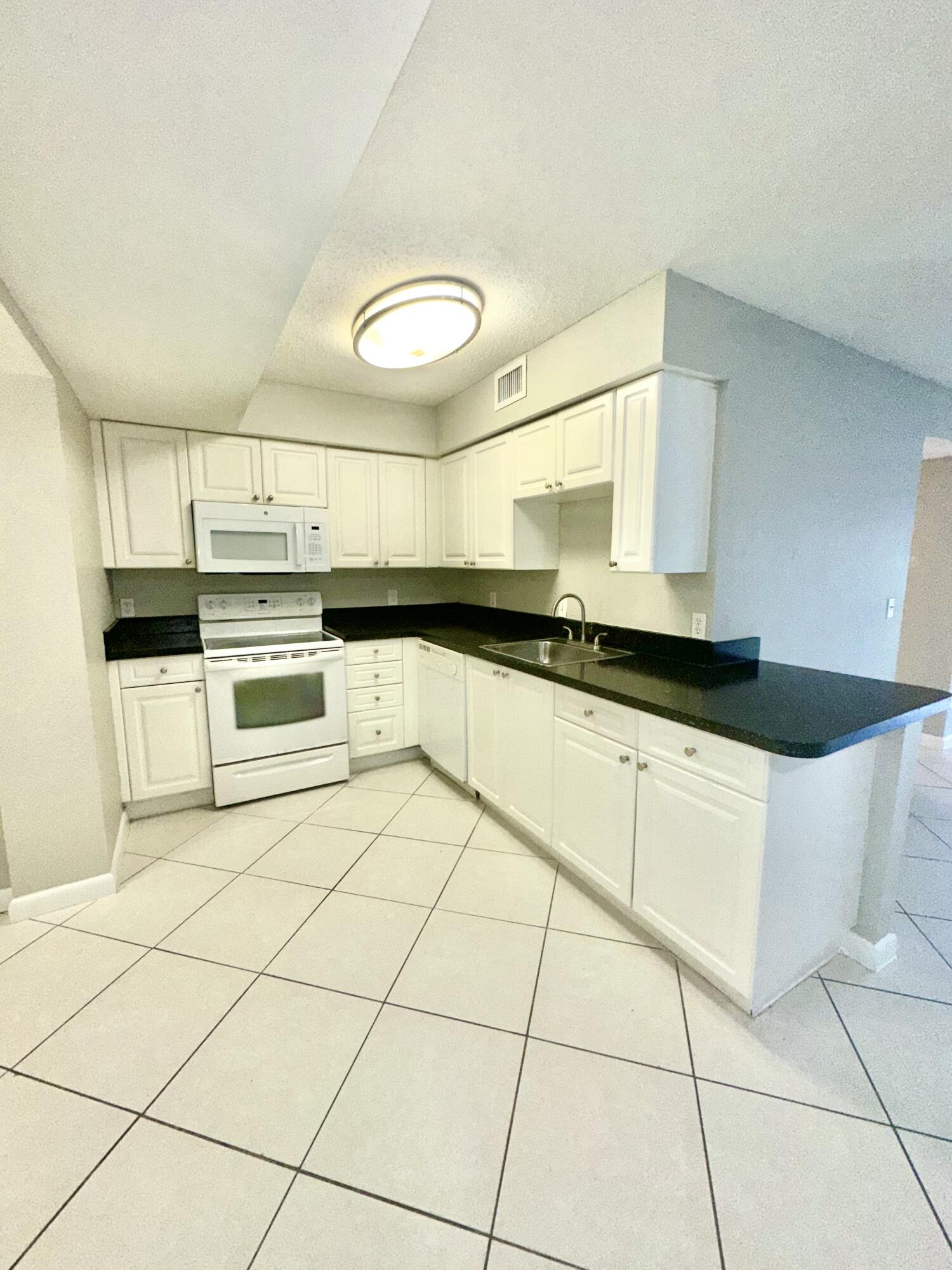 4120 Union Square Boulevard C1 Property Photo 10