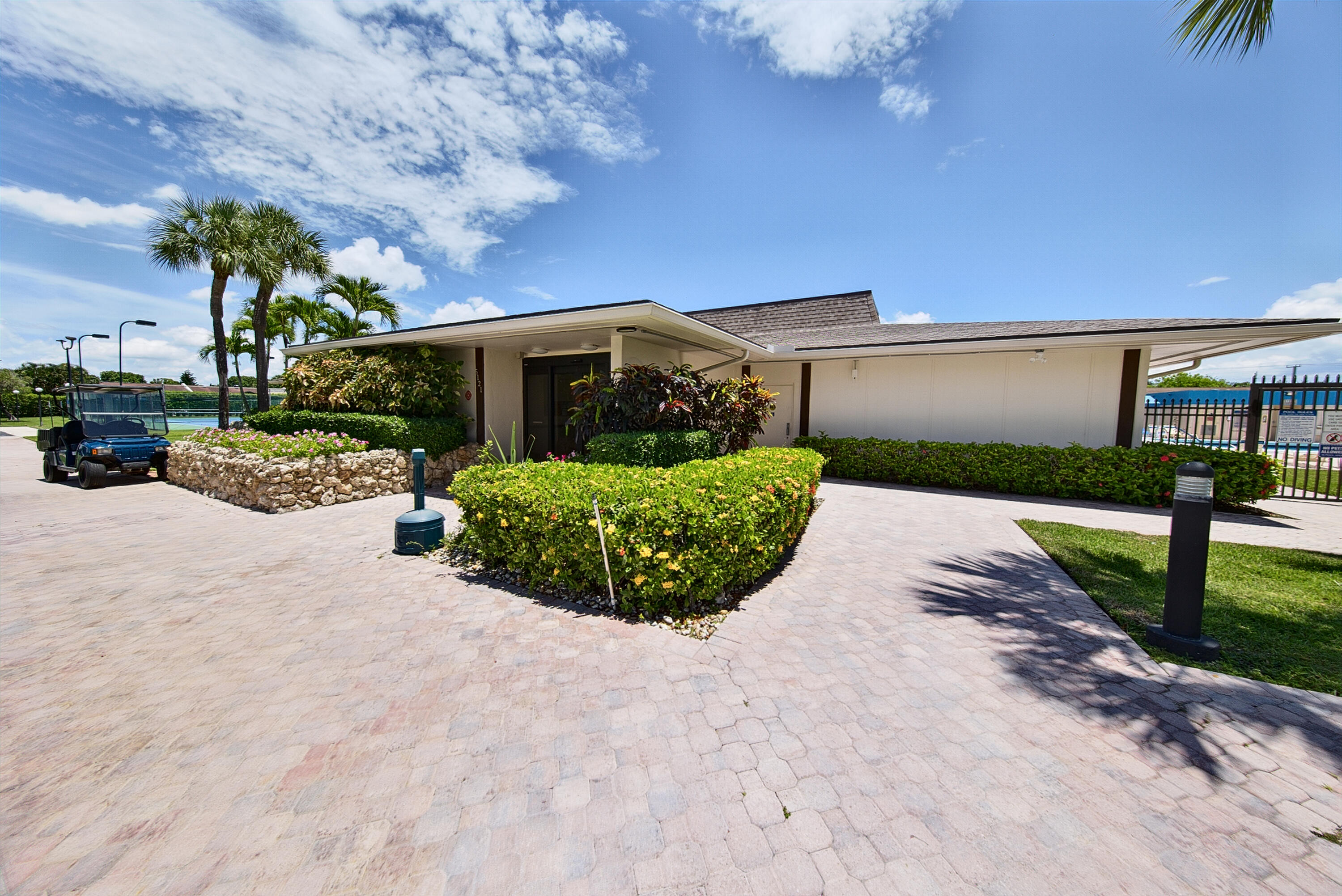 5220 Las Verdes Circle 317 Property Photo 43