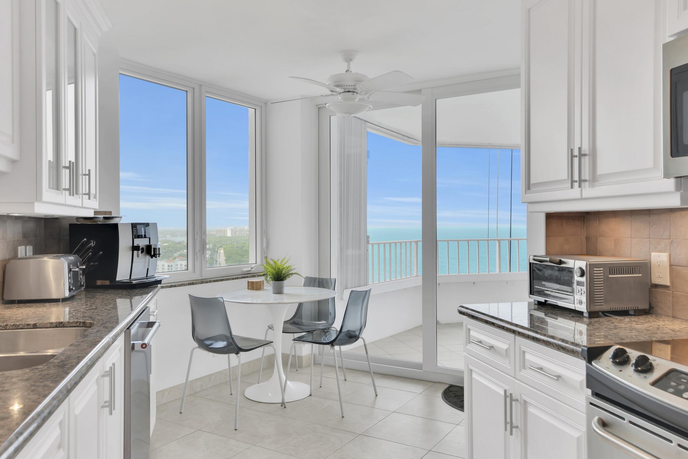 500 S Ocean Boulevard 2203 Property Photo 28