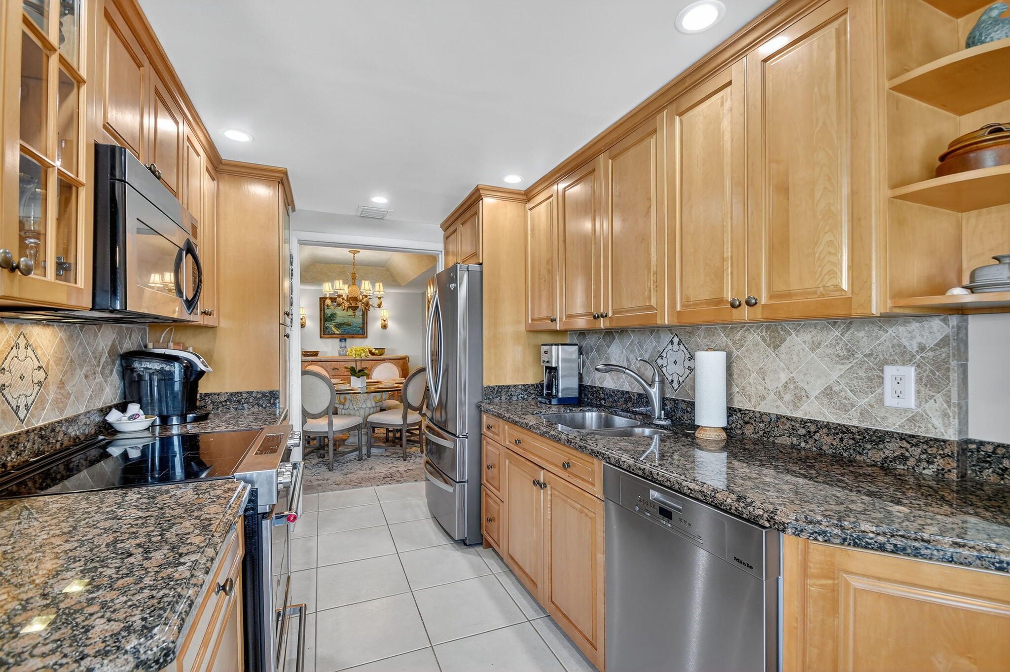 3589 S Ocean Boulevard 608 Property Photo 32
