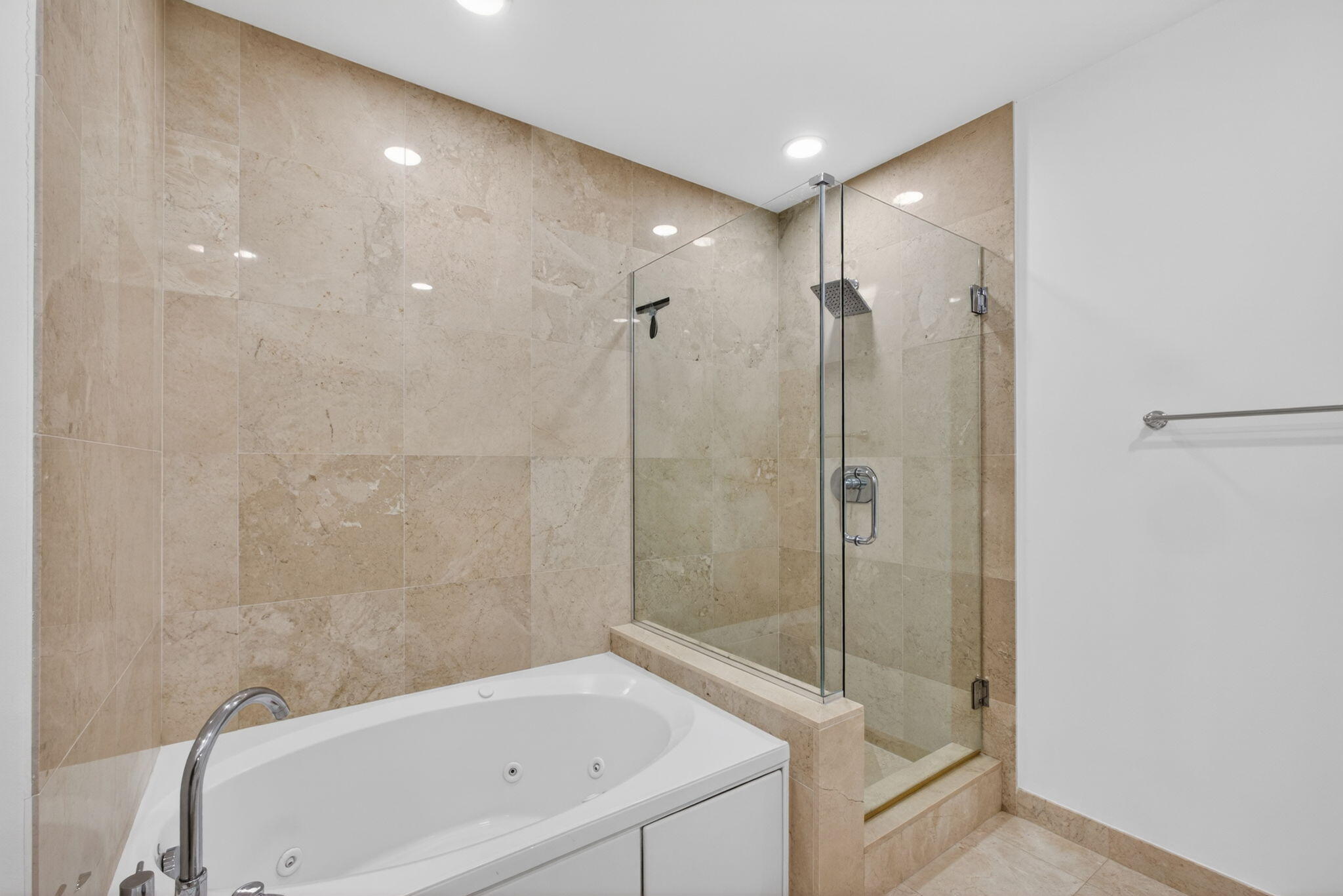 550 Okeechobee Boulevard Uph-04 Property Photo 22