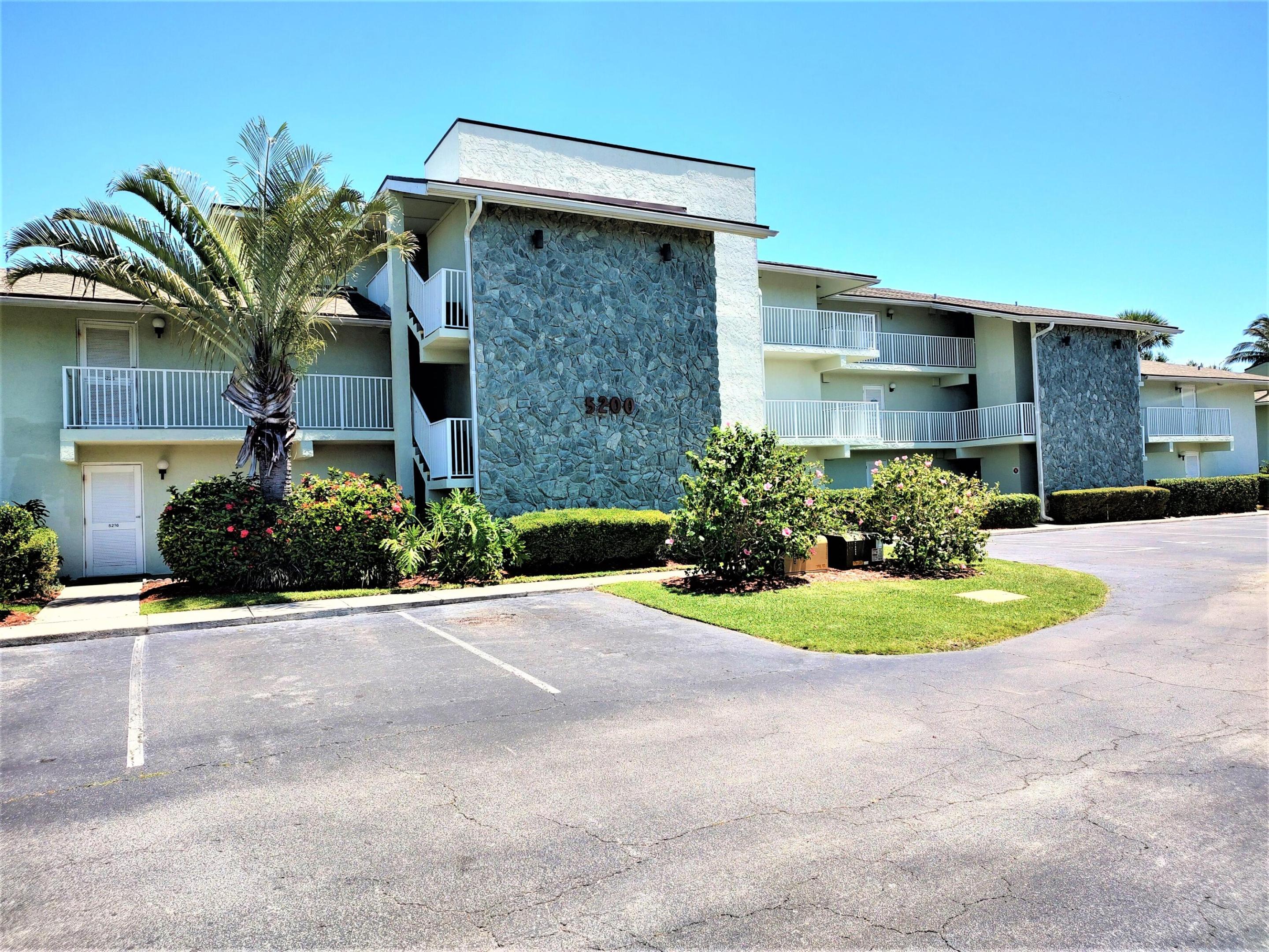 2400 S Ocean Drive 5221 Property Photo 8