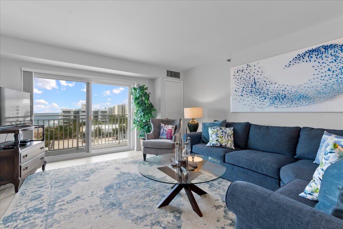 4511 S Ocean Boulevard 805 Property Photo 2