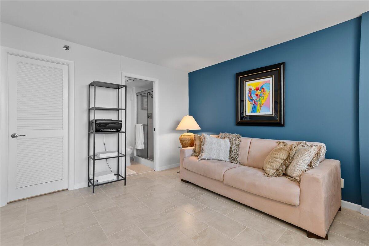 4511 S Ocean Boulevard 805 Property Photo 18