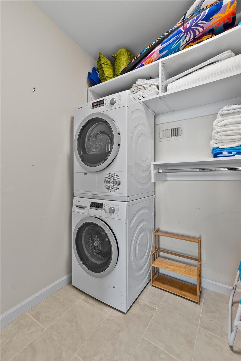 4511 S Ocean Boulevard 805 Property Photo 19