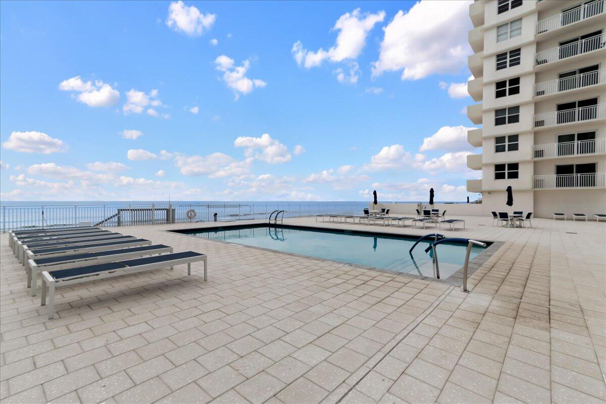 4511 S Ocean Boulevard 805 Property Photo 31