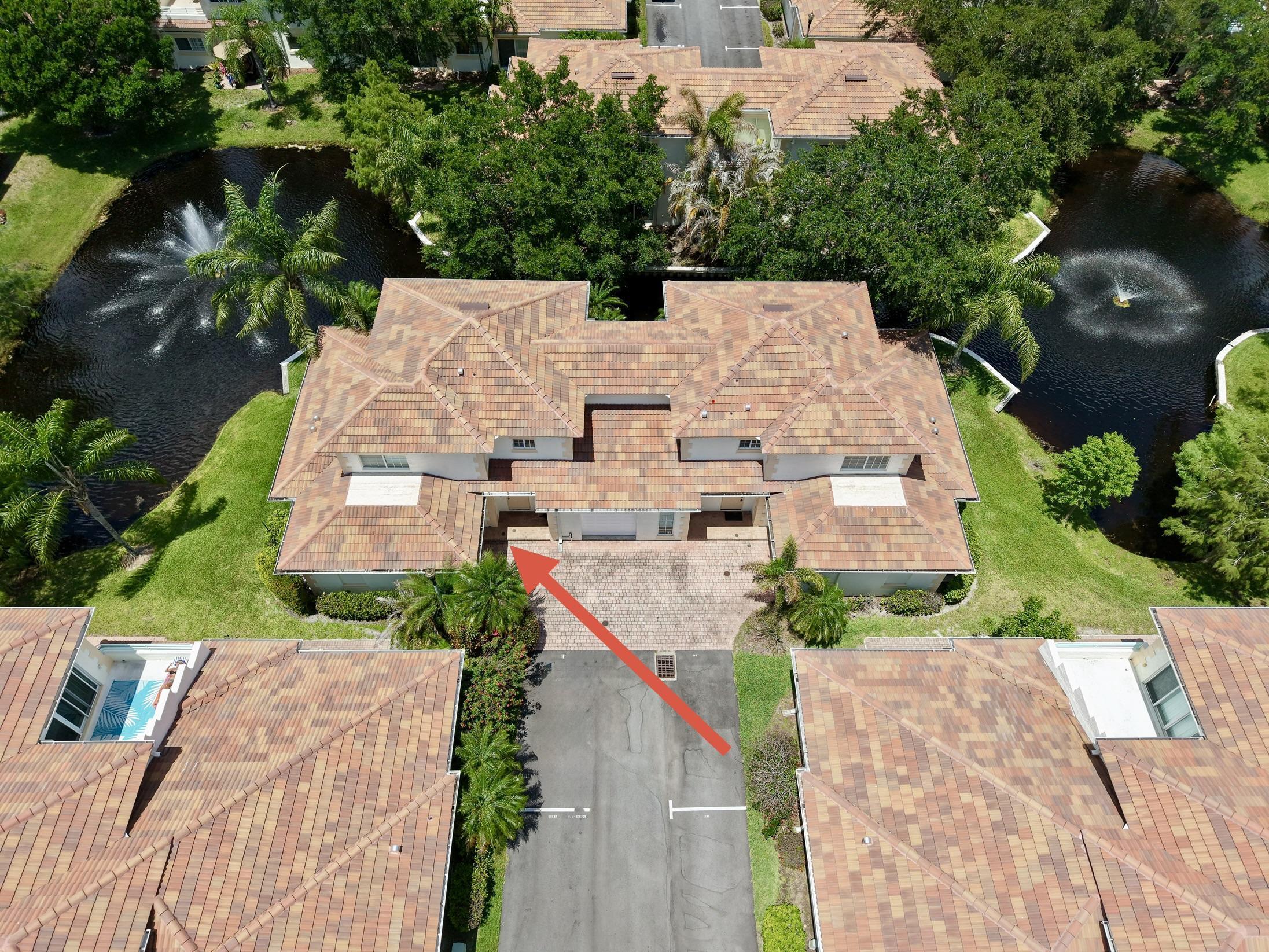568 7th Square Property Photo 2