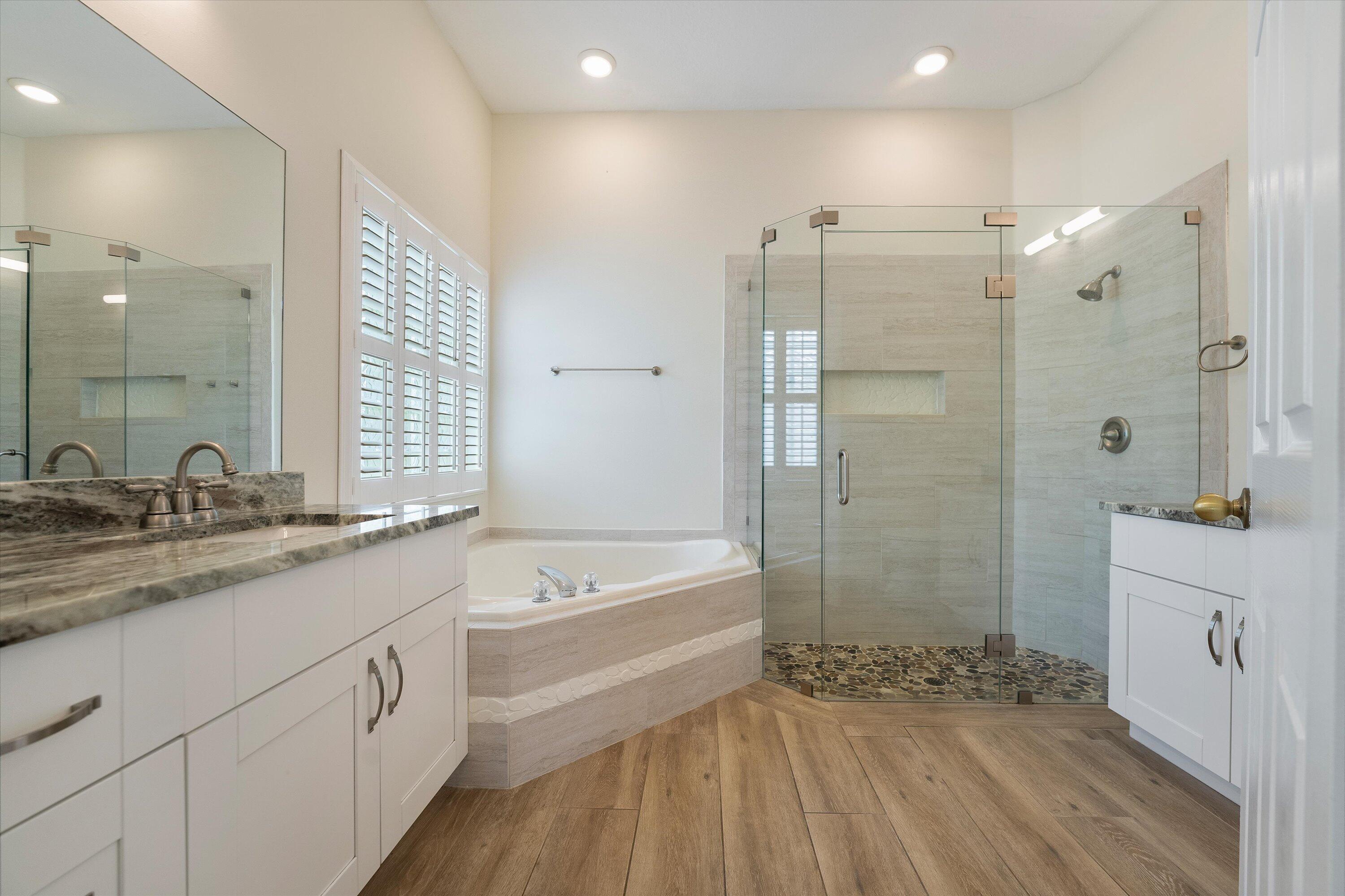 4033 Bluff Harbor Way Property Photo 10