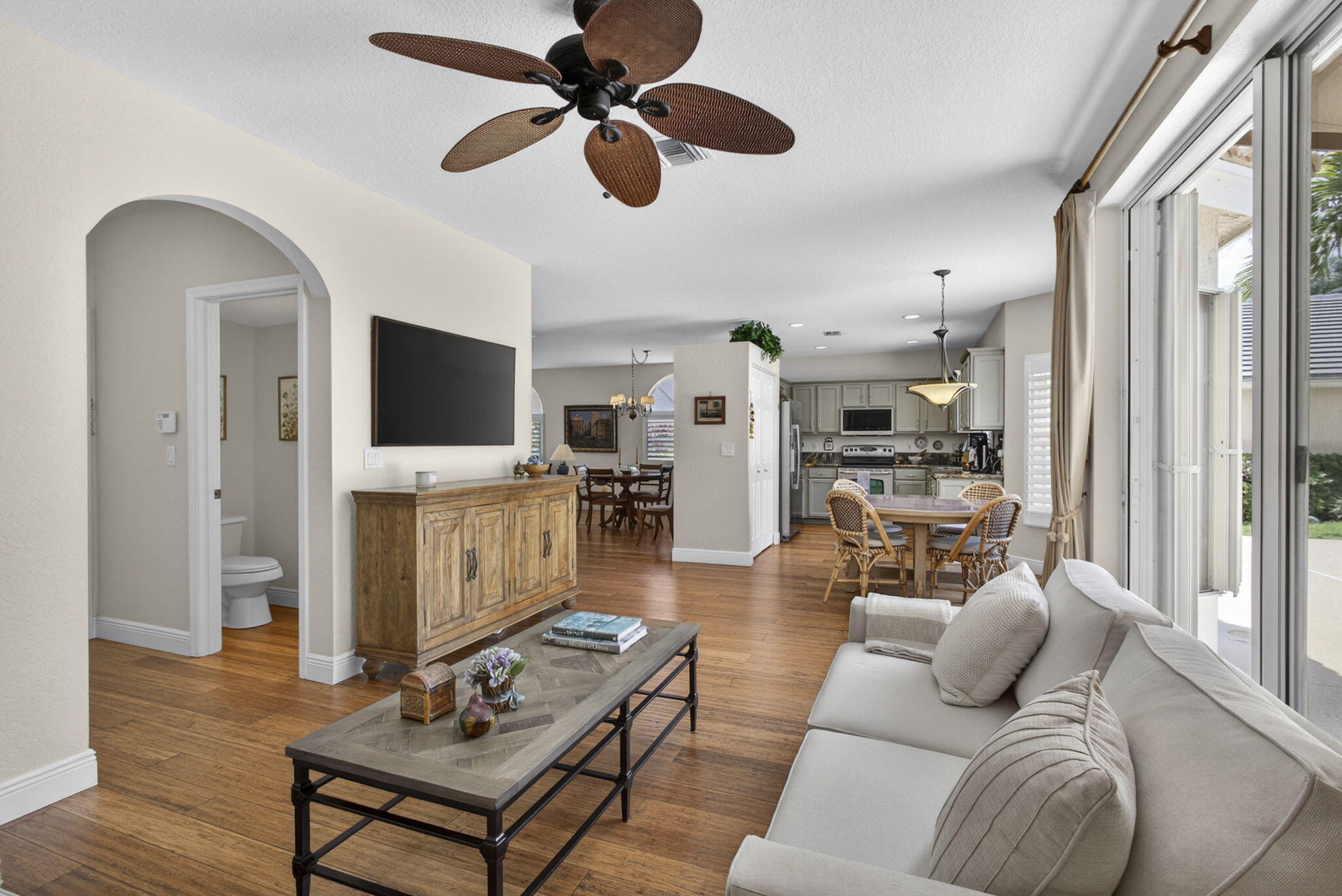 4017 Bluff Harbor Way Property Photo 16