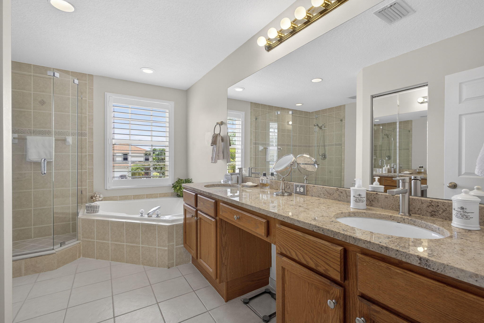 4017 Bluff Harbor Way Property Photo 25