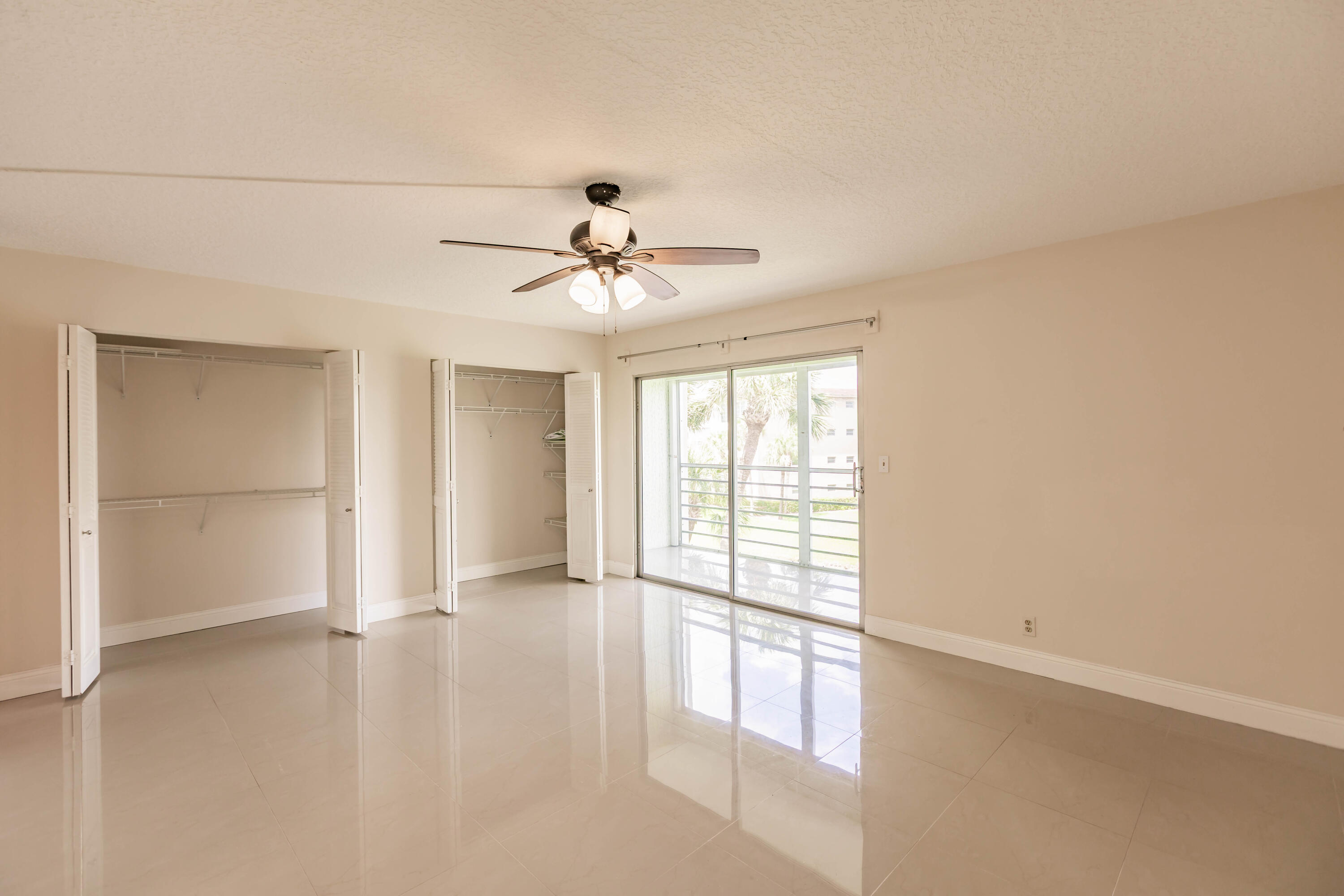4302 Martinique Circle H3 Property Photo 10