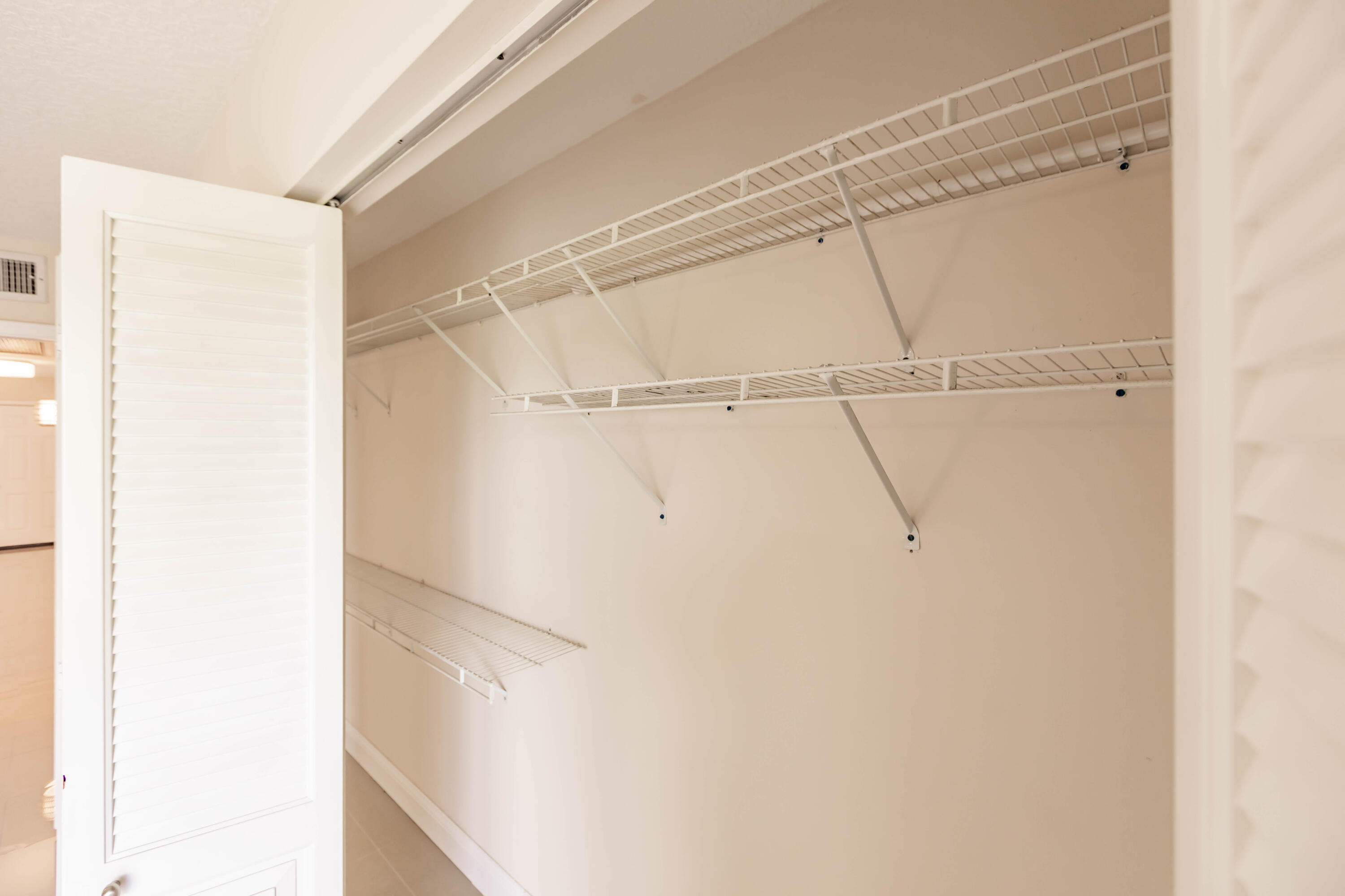 4302 Martinique Circle H3 Property Photo 15