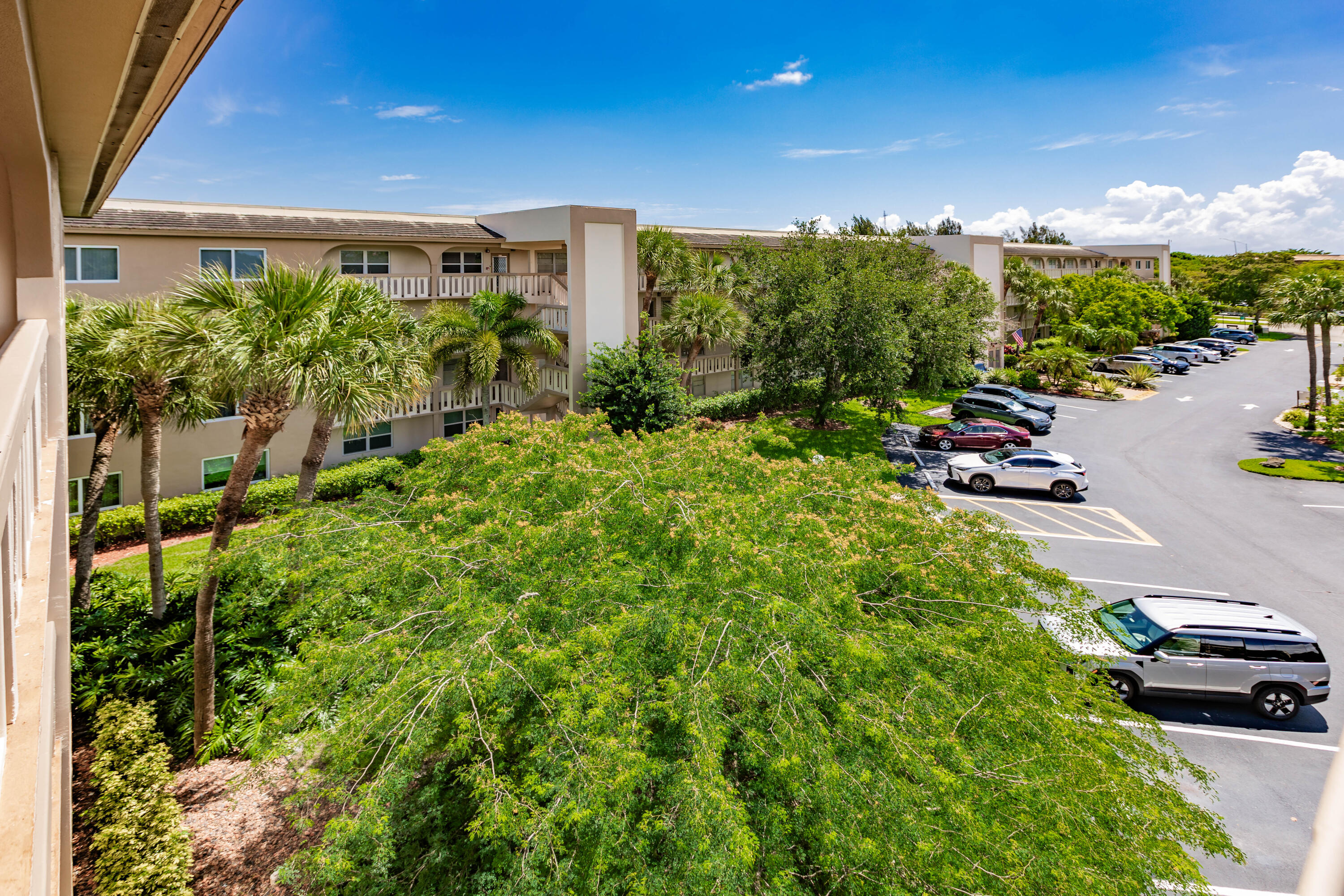 4302 Martinique Circle H3 Property Photo 19