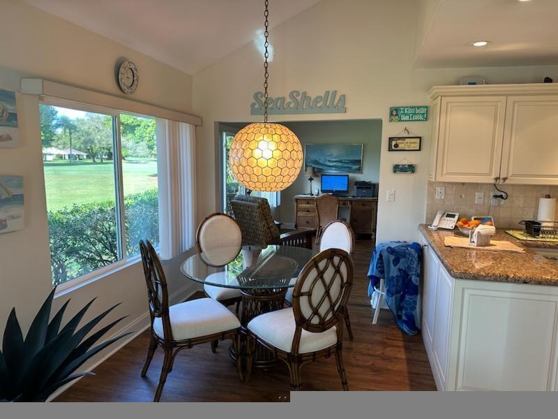 17042 Traverse Circle Property Photo 11