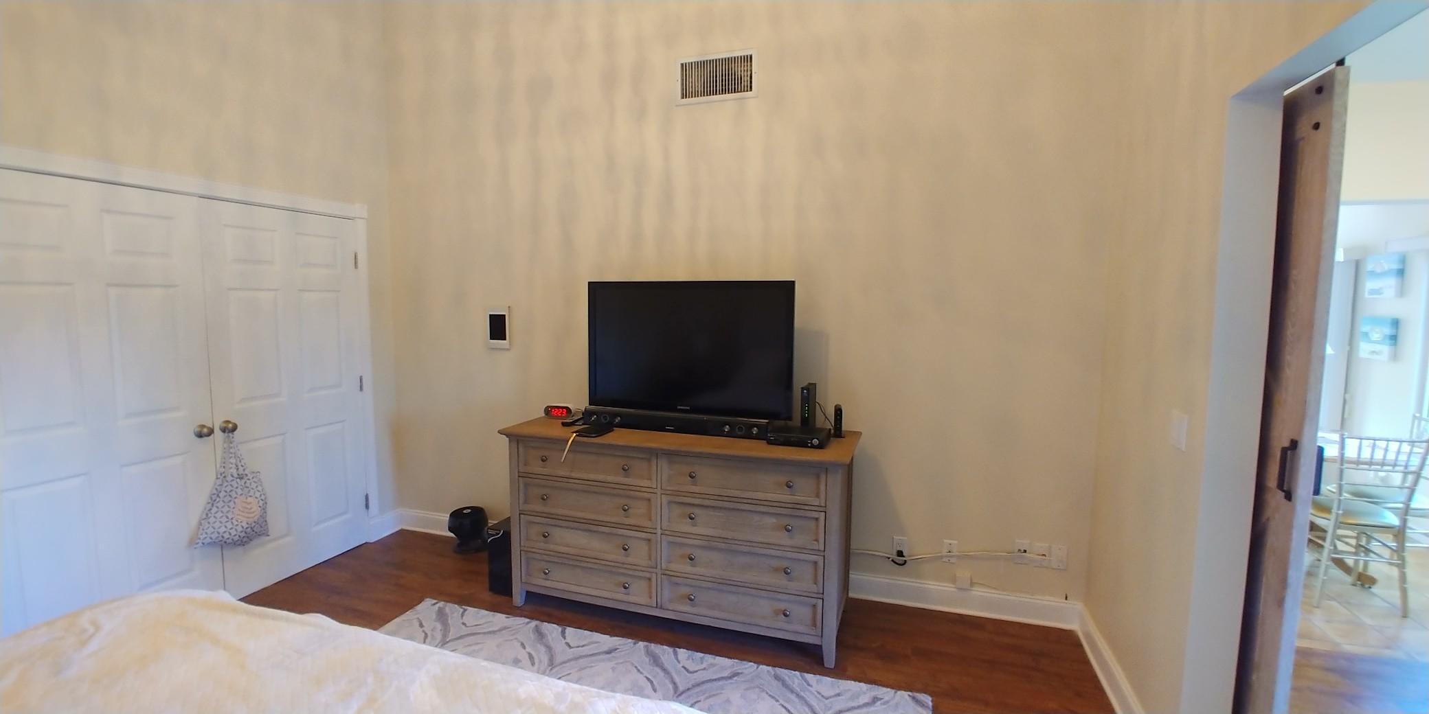 17042 Traverse Circle Property Photo 16