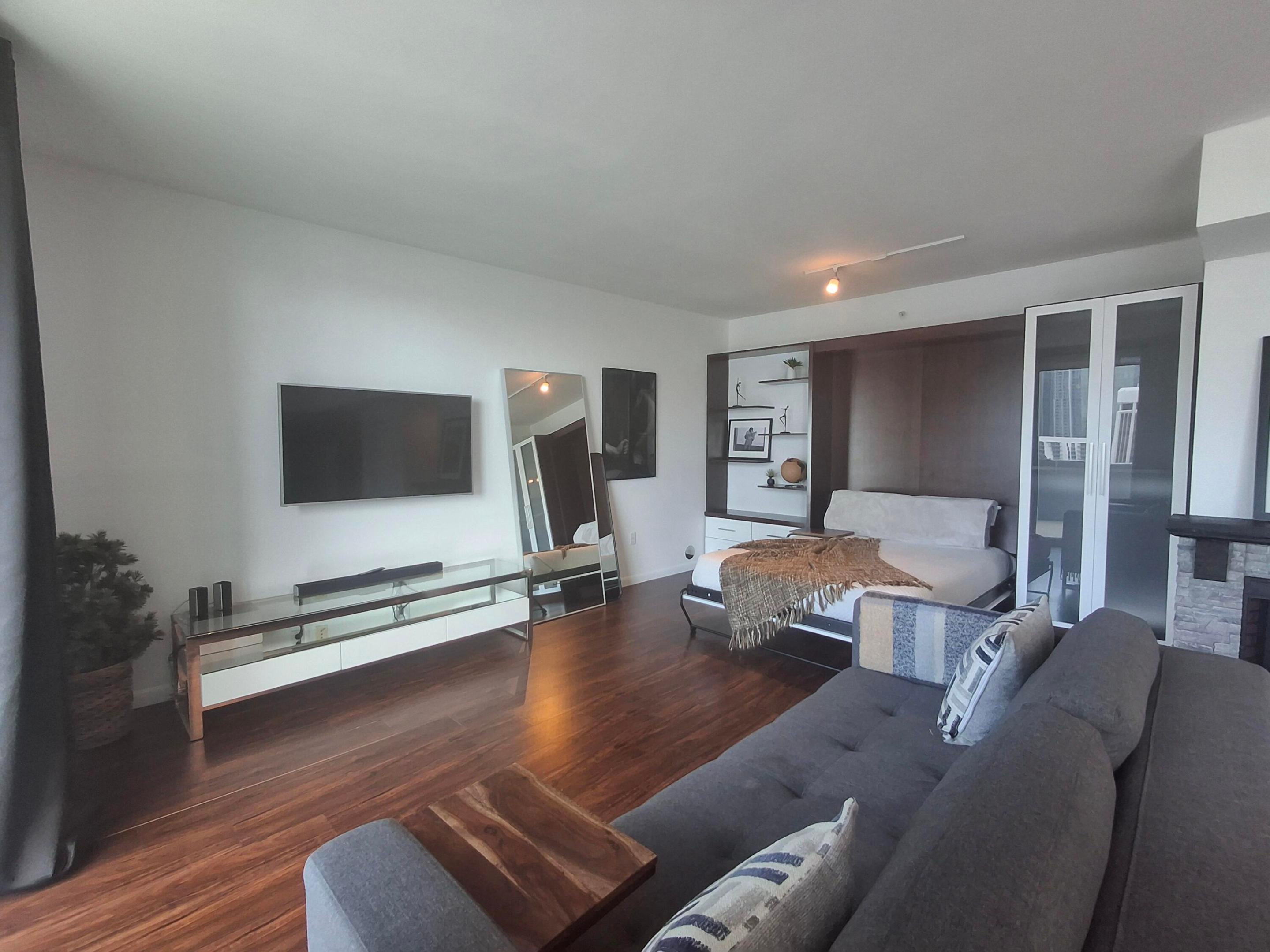 244 Biscayne Boulevard 2805 Property Photo 5